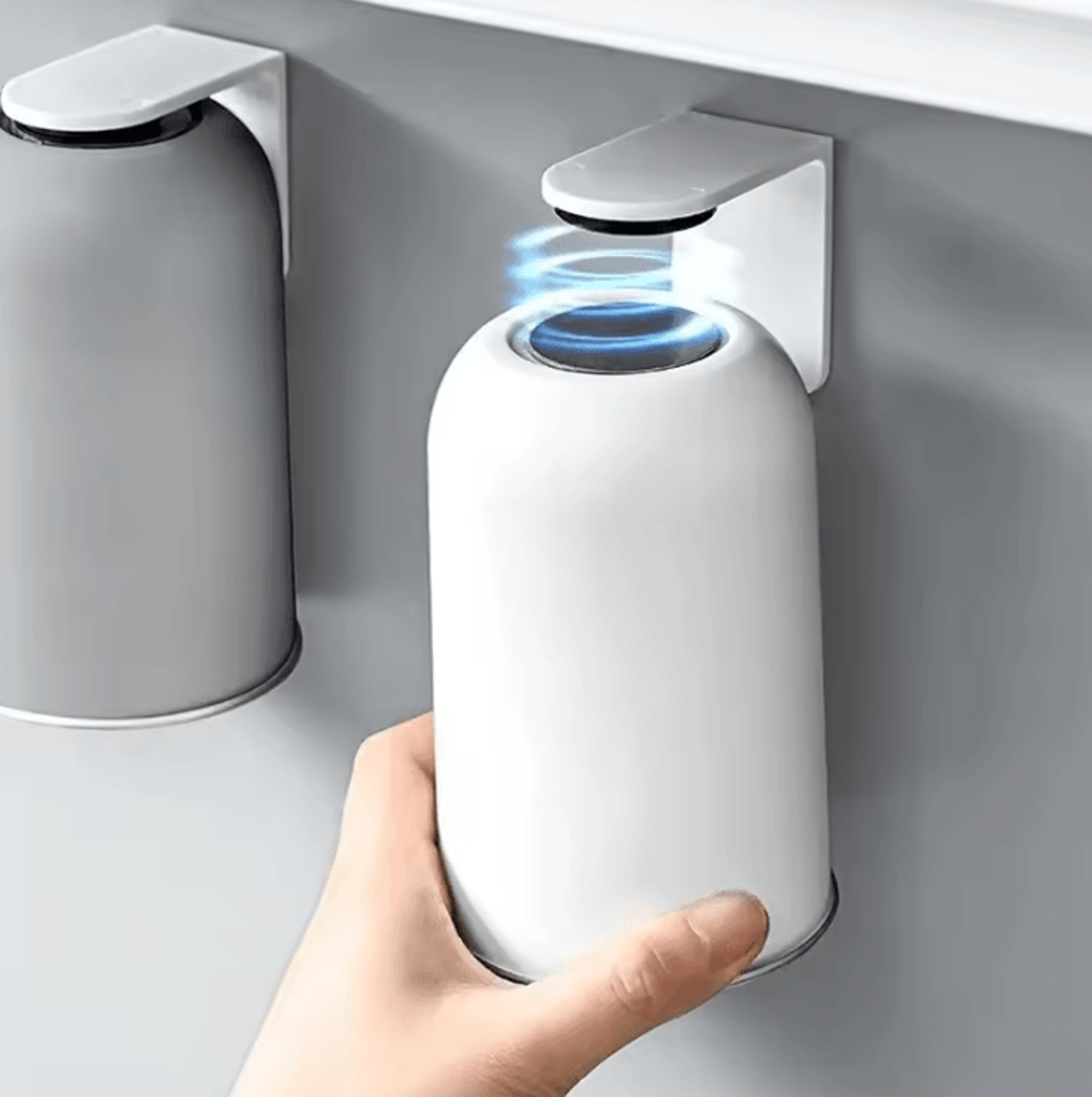 magnetic wall mounted mouthwash cup with 304 stainless steel interior