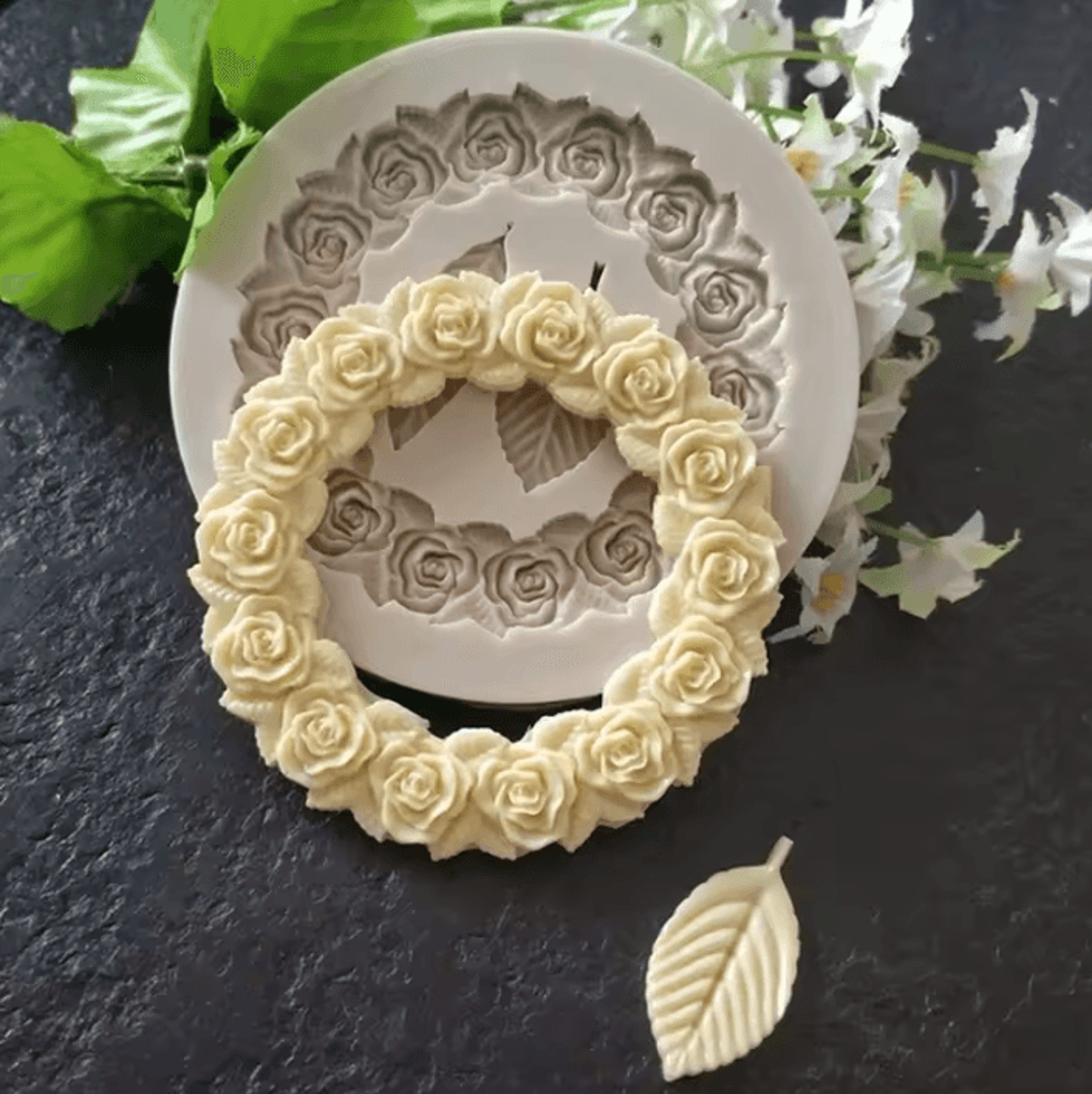 rose garland silicone fondant mold for cake decorating