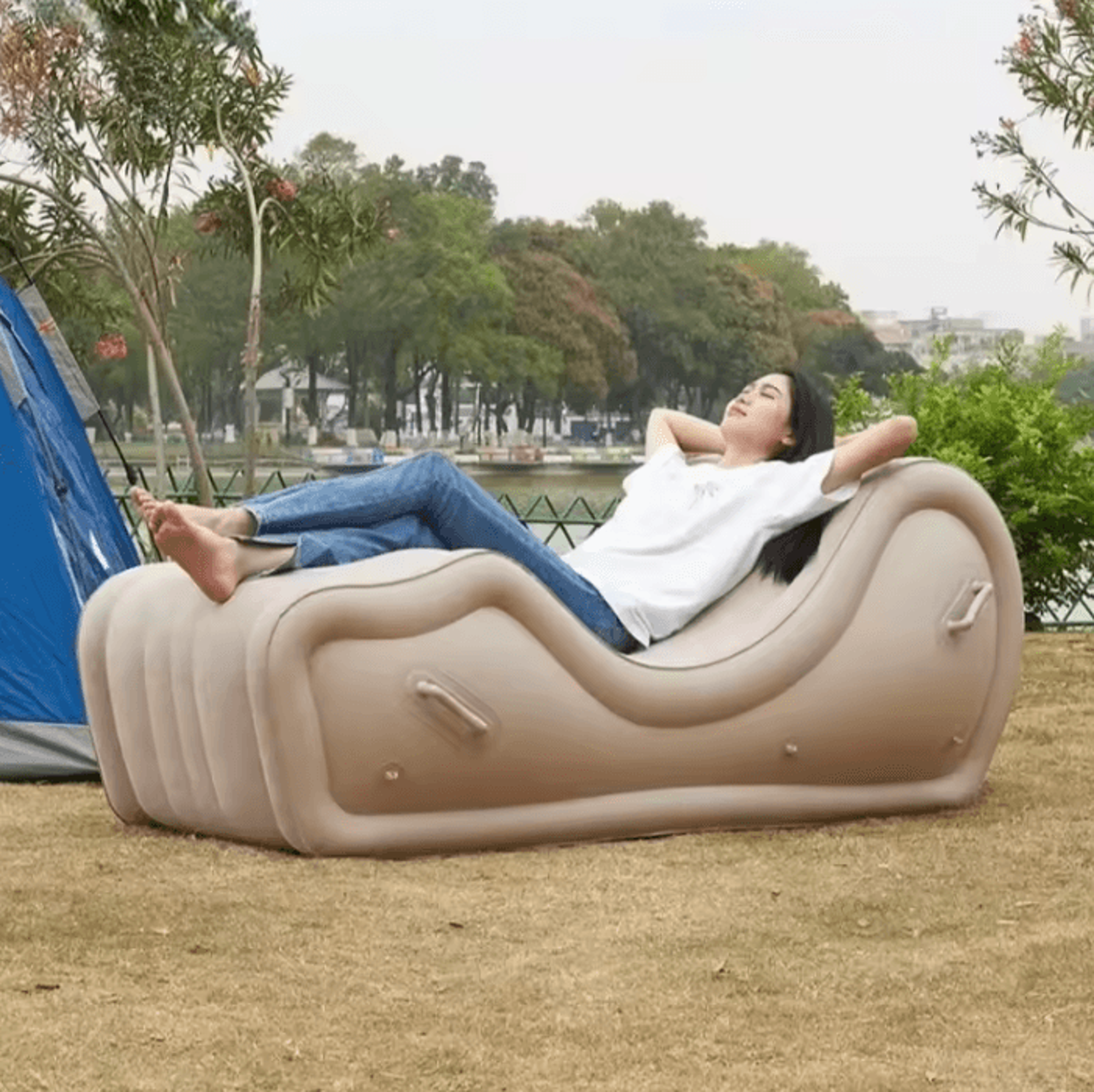 cloudlounge portable inflatable camping sofa chair