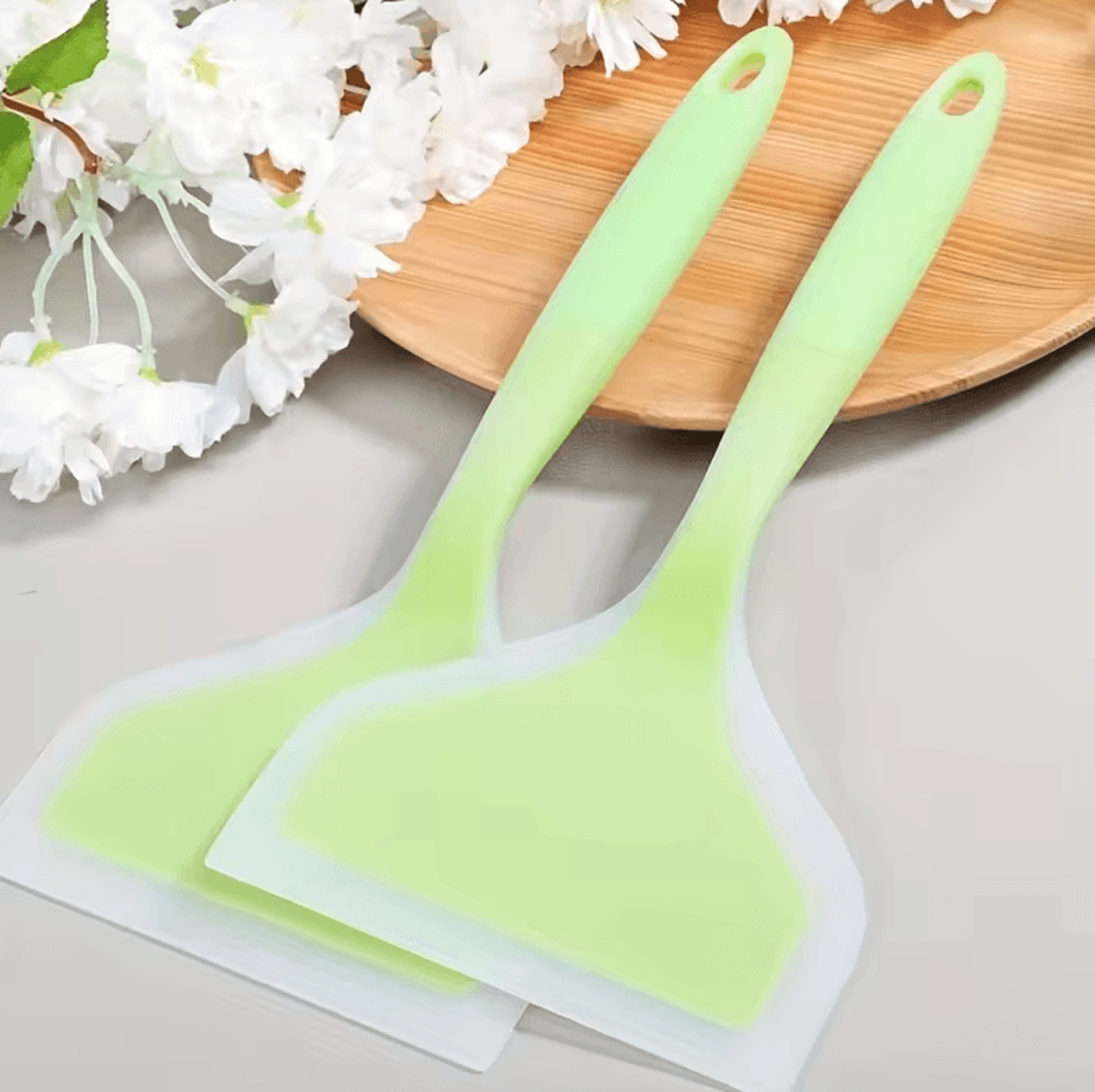 silicone heat-resistant non-stick cooking spatula & utensil for kitchen, bbq, baking