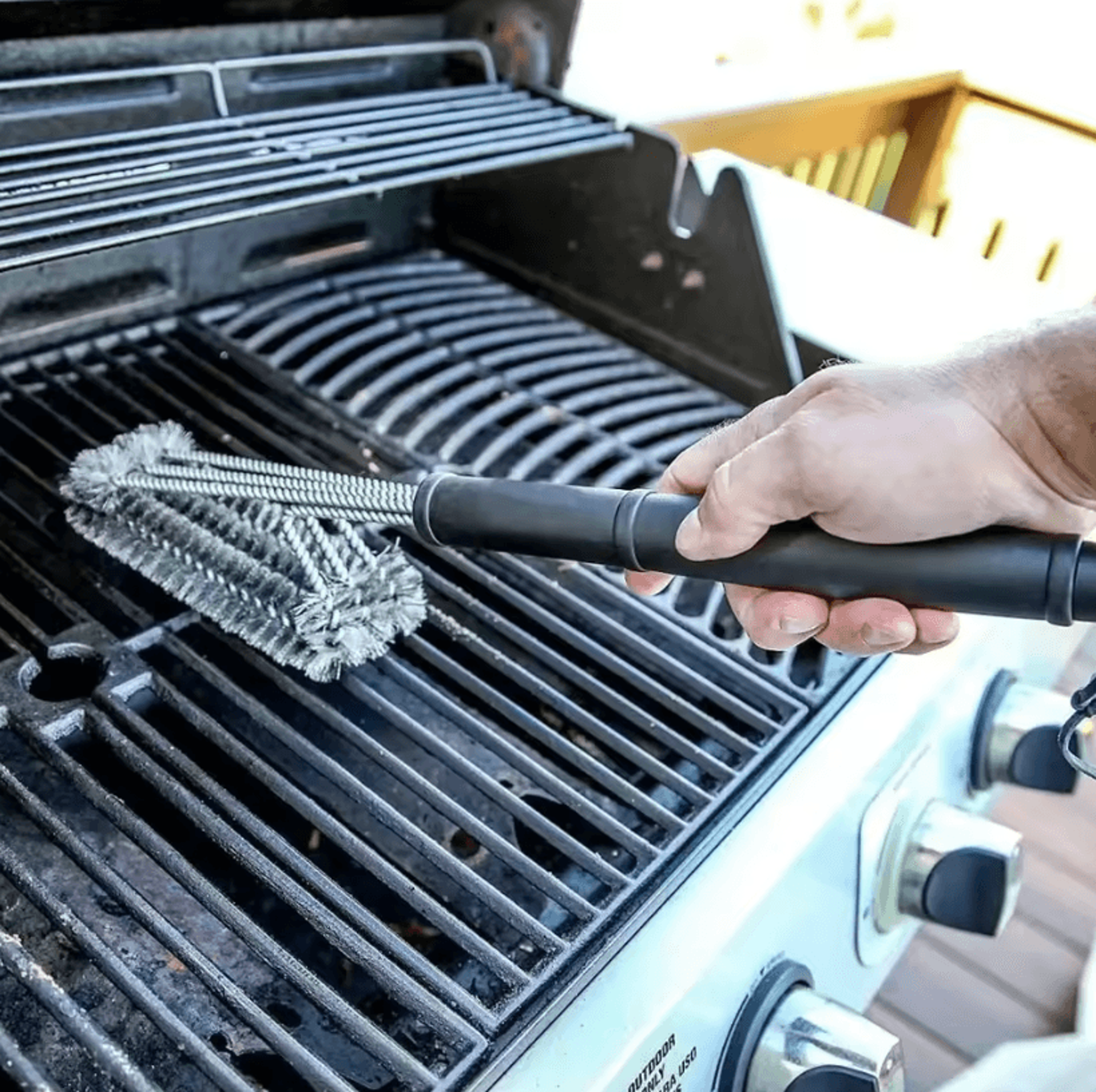 bbq grill cleaning brush with stainless steel bristles for barbecue