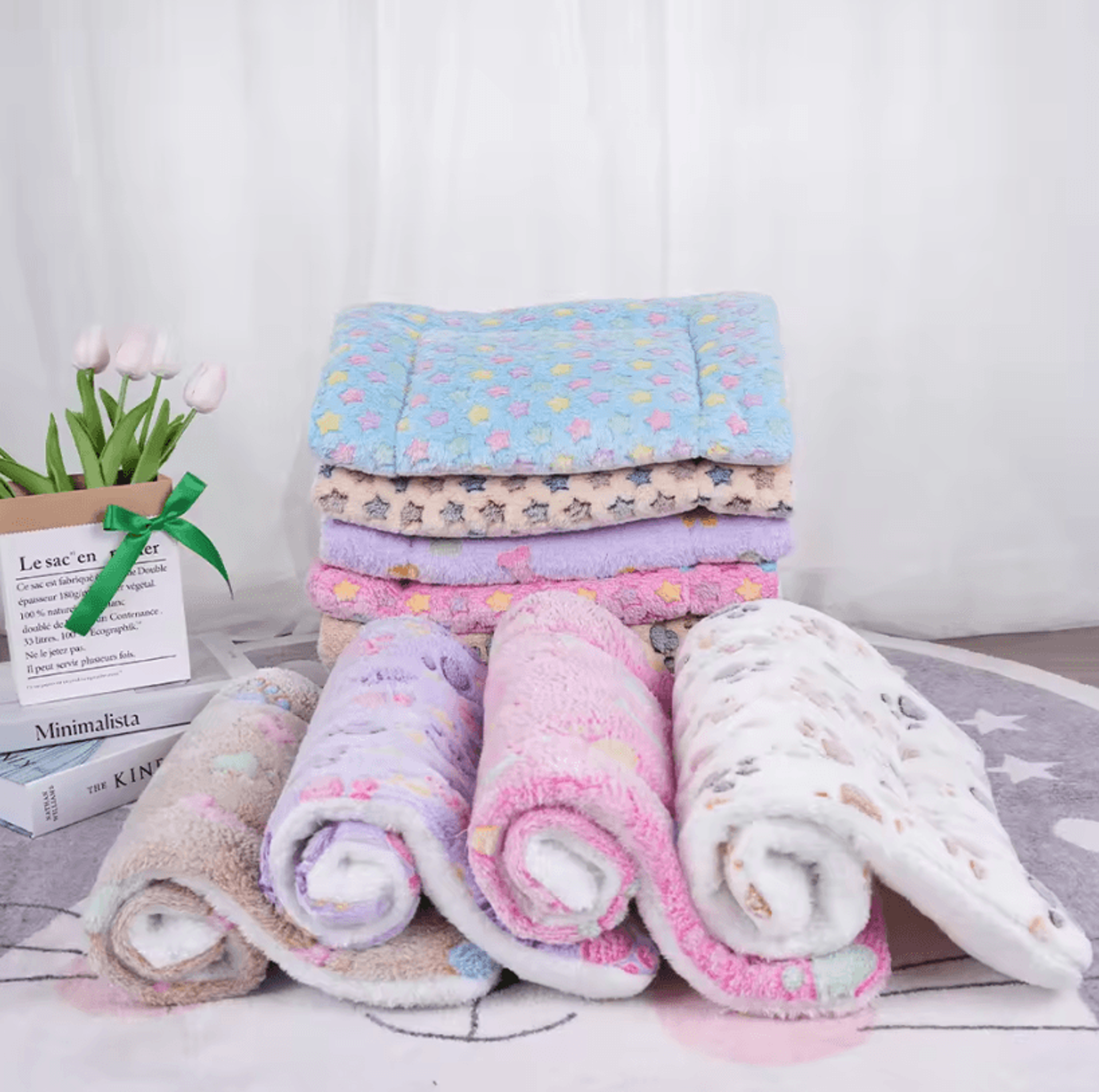 flannel dog bed blanket – thickened washable cushion mat for puppies and pets
