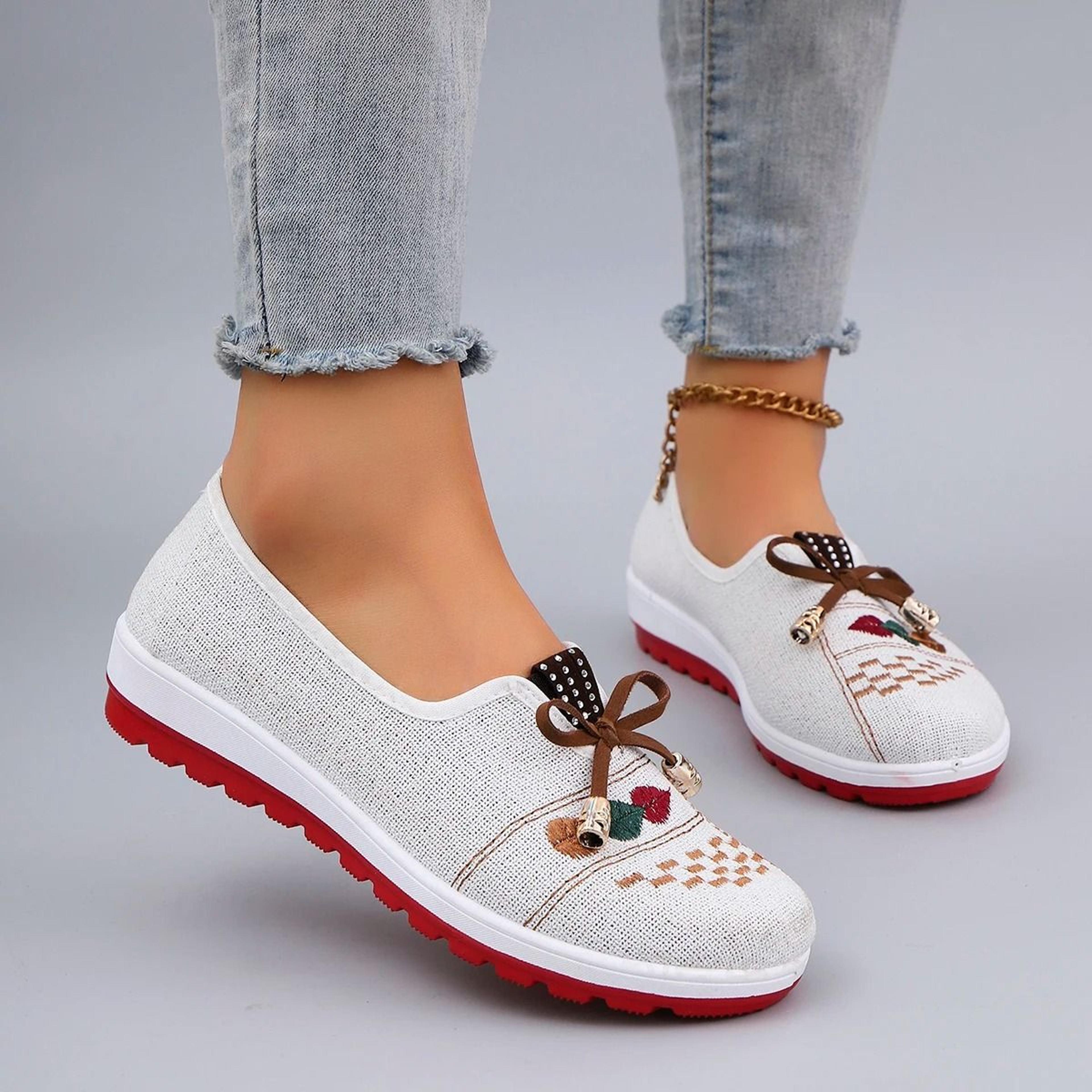women's soft sole comfort walking shoes
