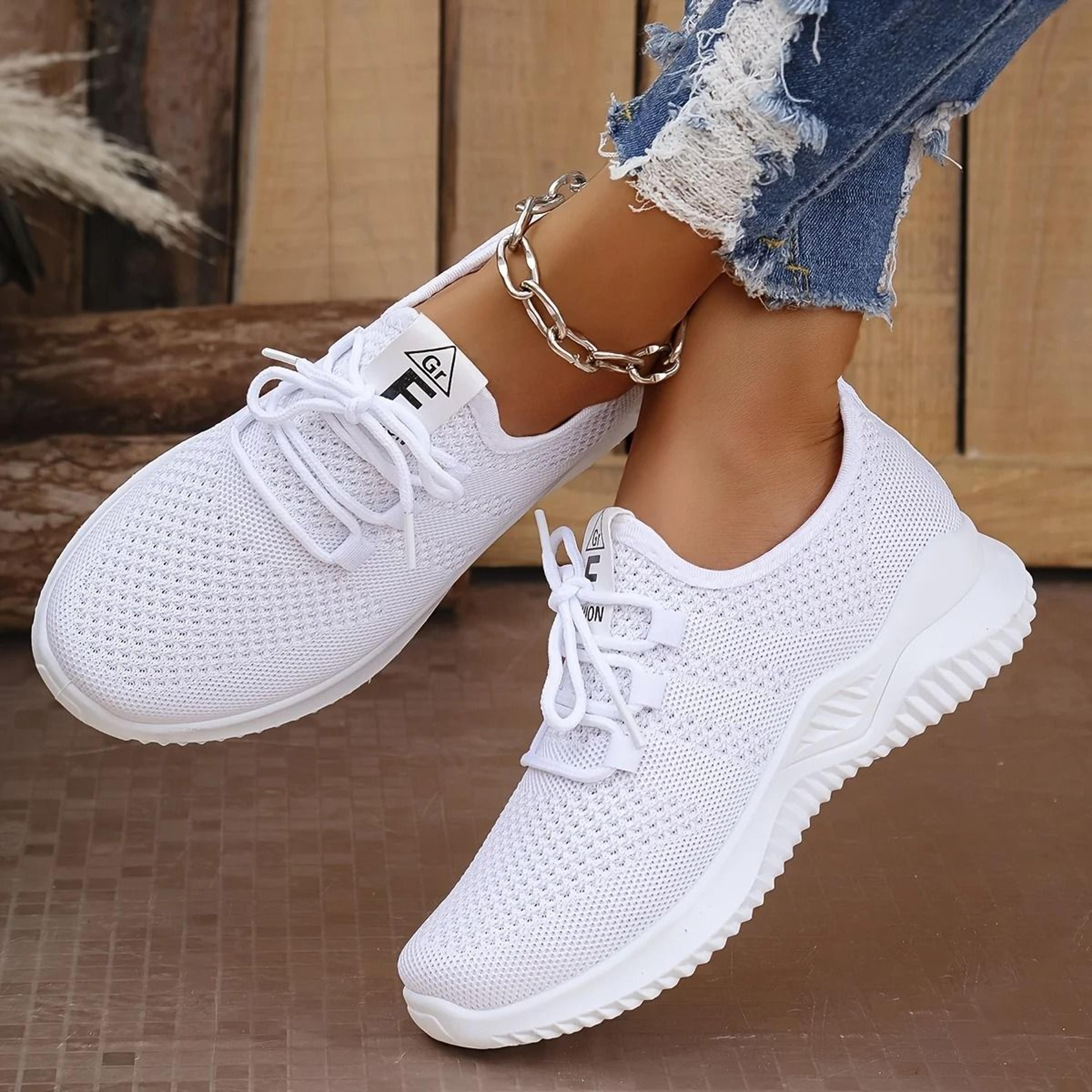 women's lightweight knit athletic sneakers