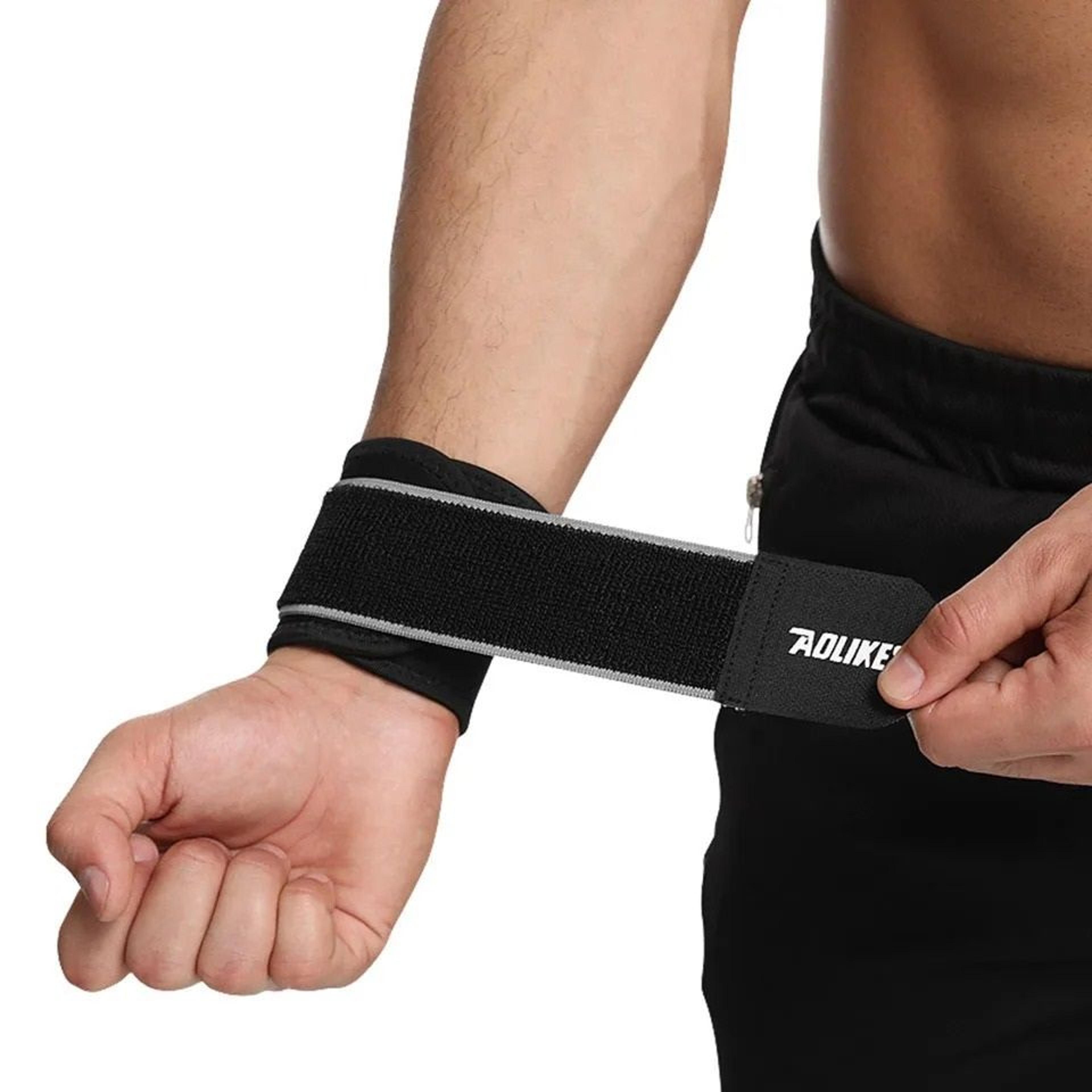 adjustable sports wrist protector and compression support band