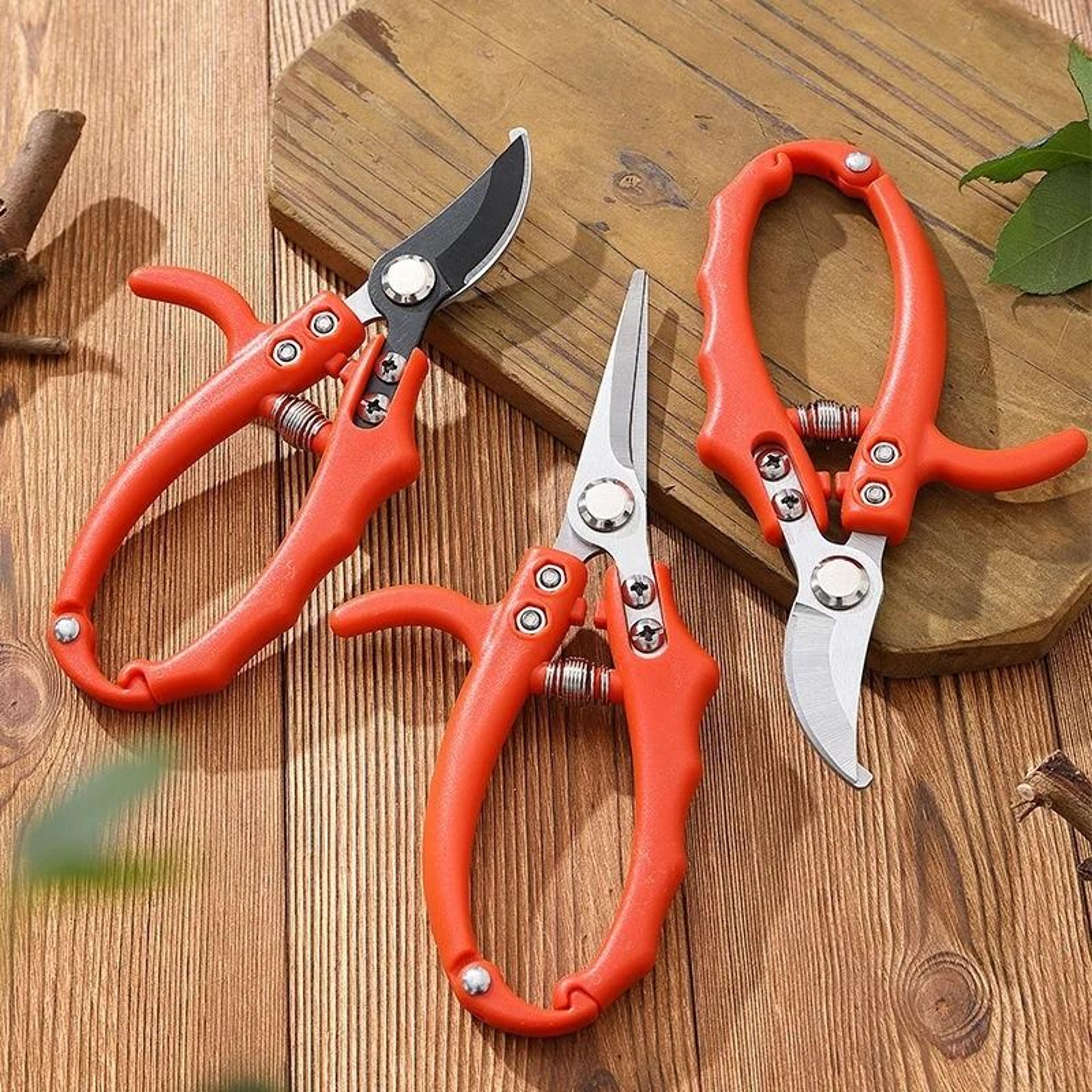 precision gardening pruning shears and fruit tree branch scissors with non-slip grip