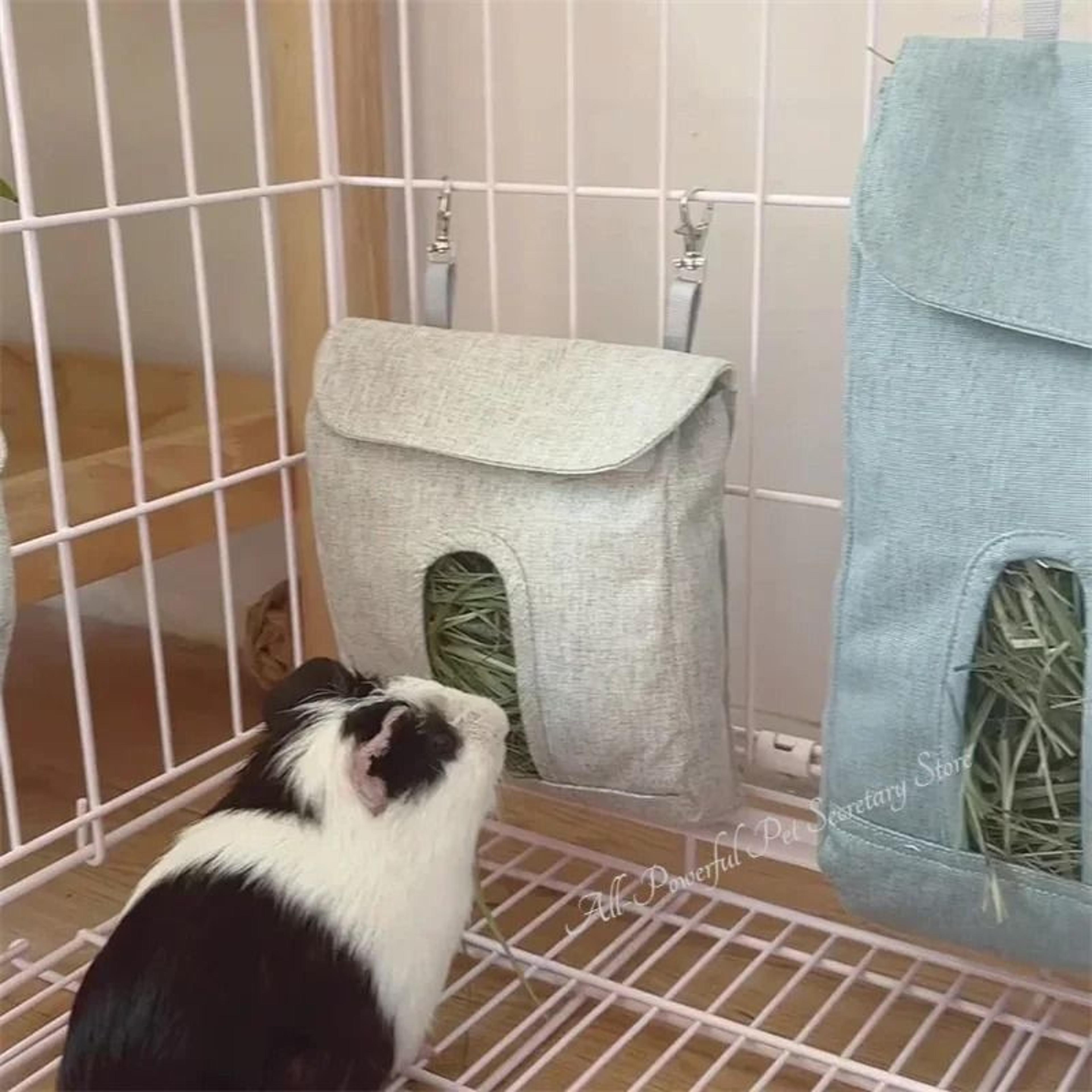 hanging hay feeder bag bite-resistant hay storage sack for rabbits guinea pigs