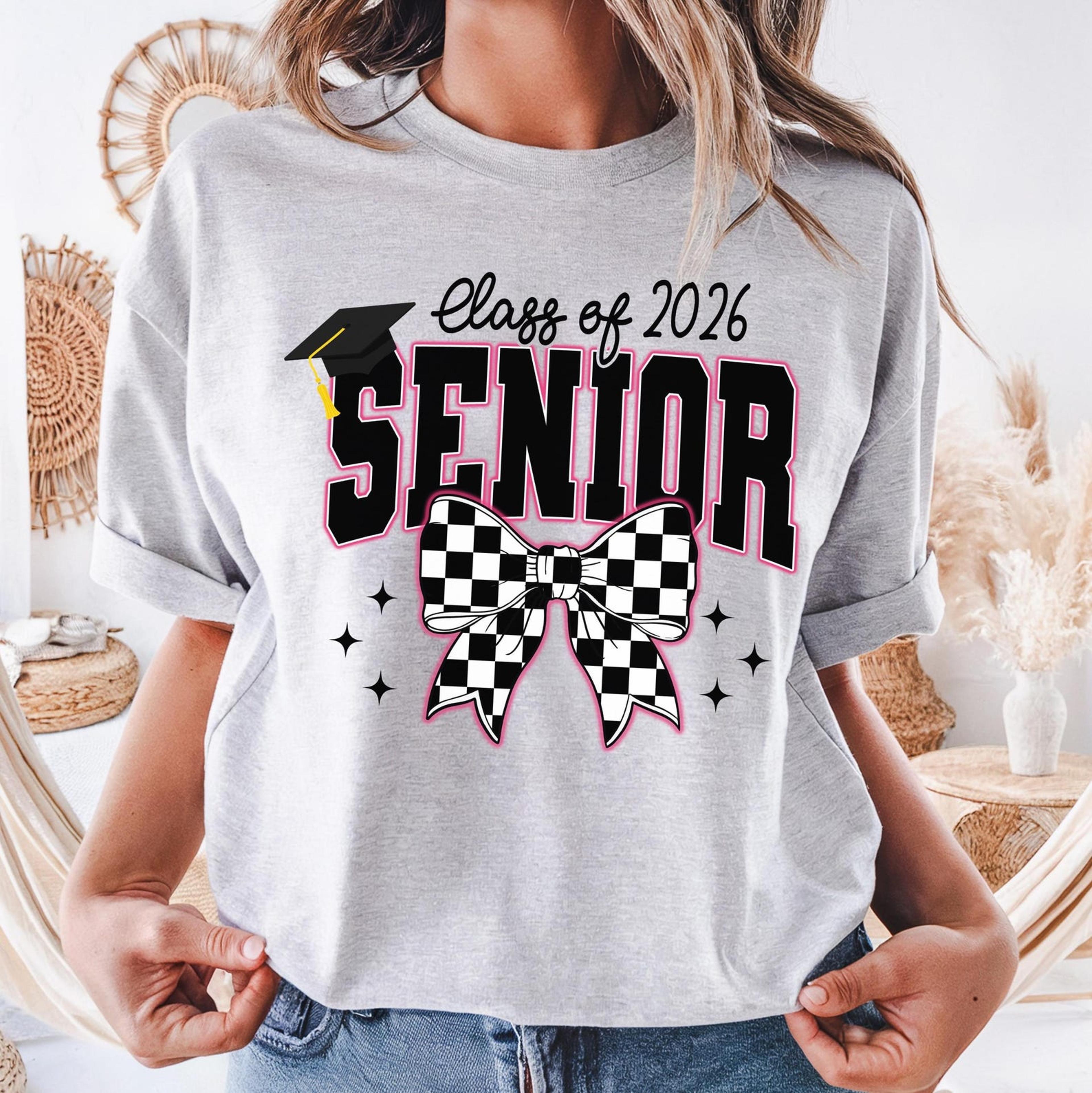 class of 2026 senior shirt checkered bow graphic tee trendy graduation t-shirt casual womens top