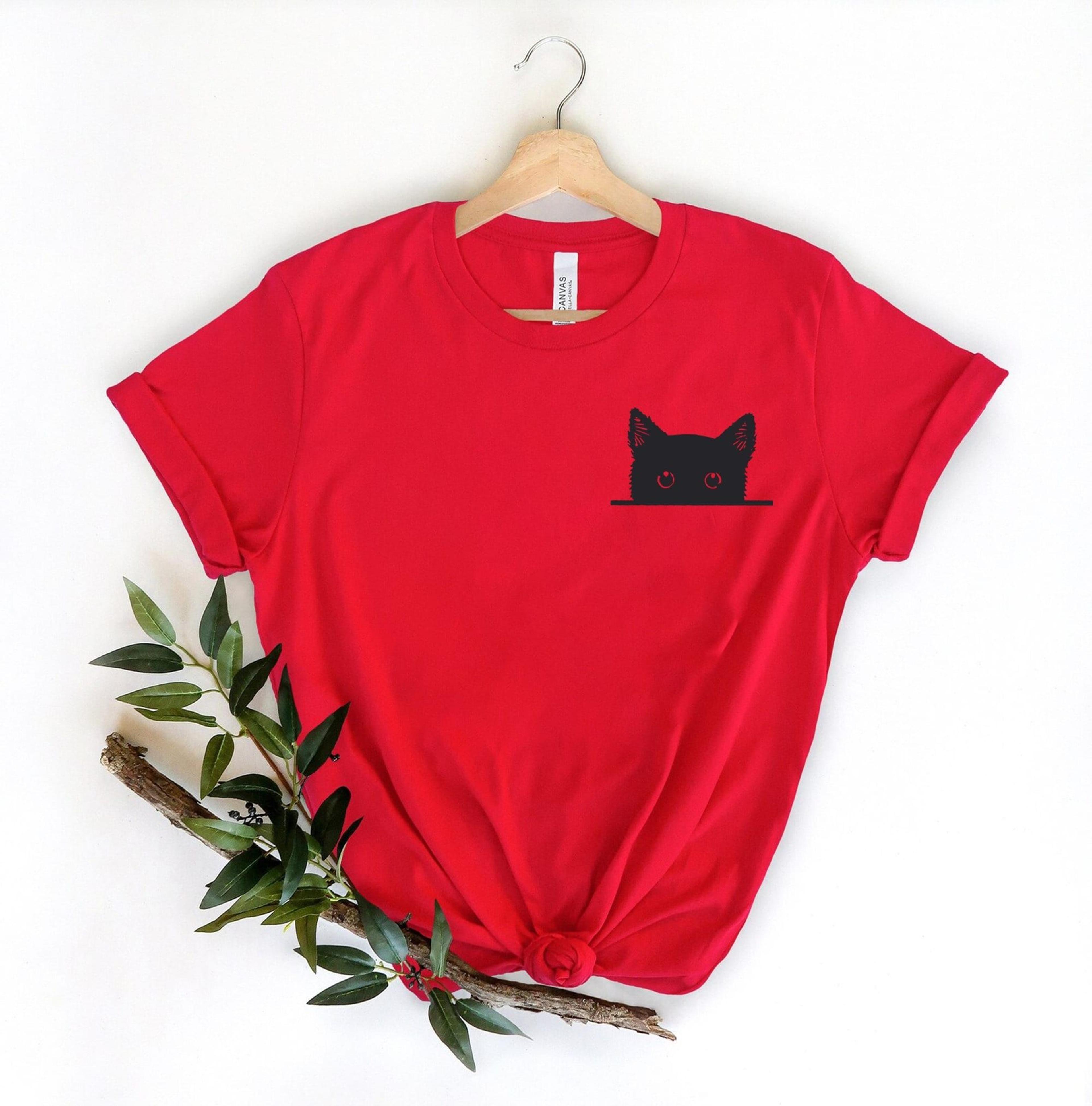 black cat shirt cute kitty pocket t-shirt cat mom graphic tee kitten lover shirt gift for cat lovers