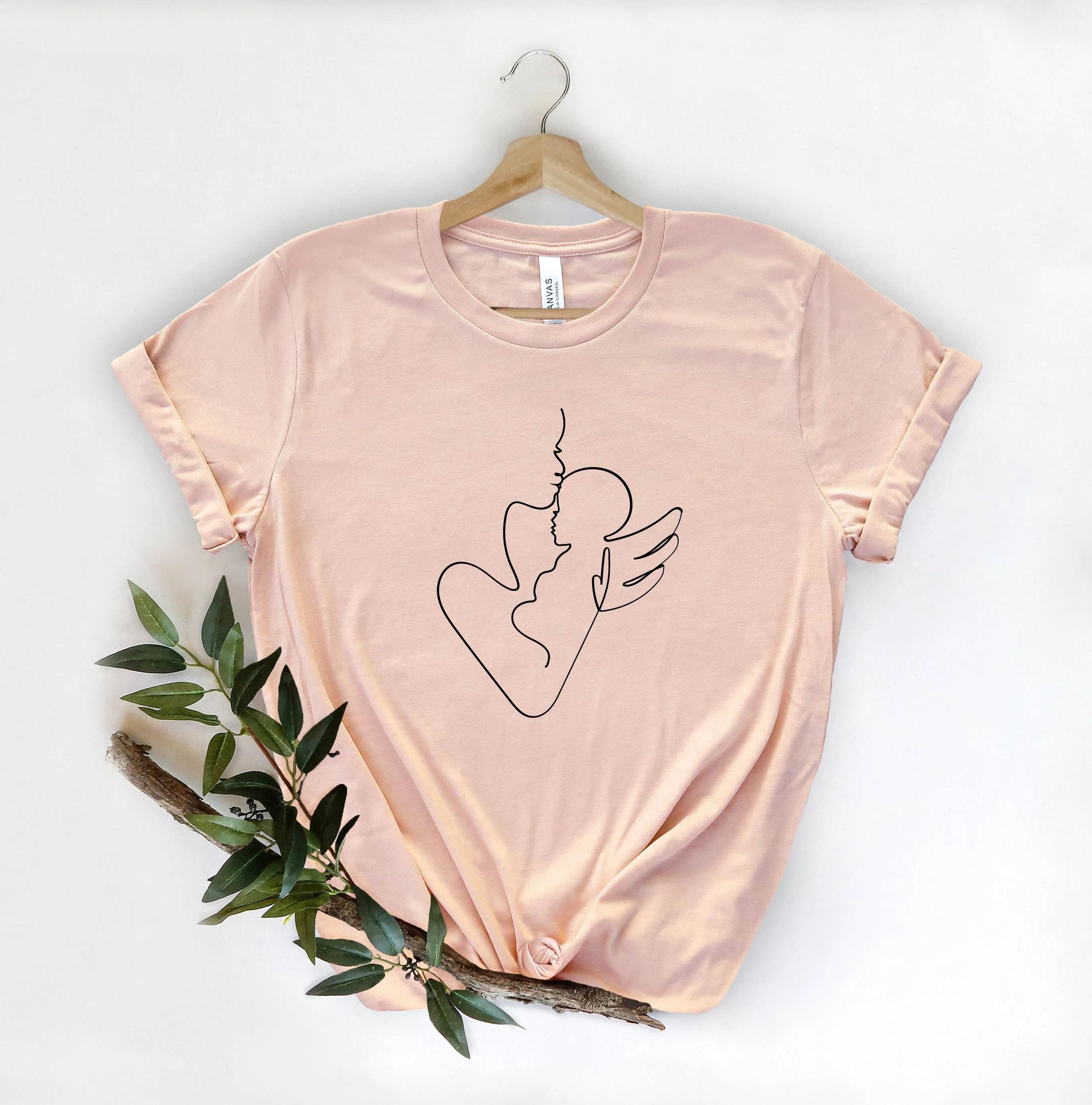 mother and angel line art shirt minimalist mom and baby graphic tee mother's day gift