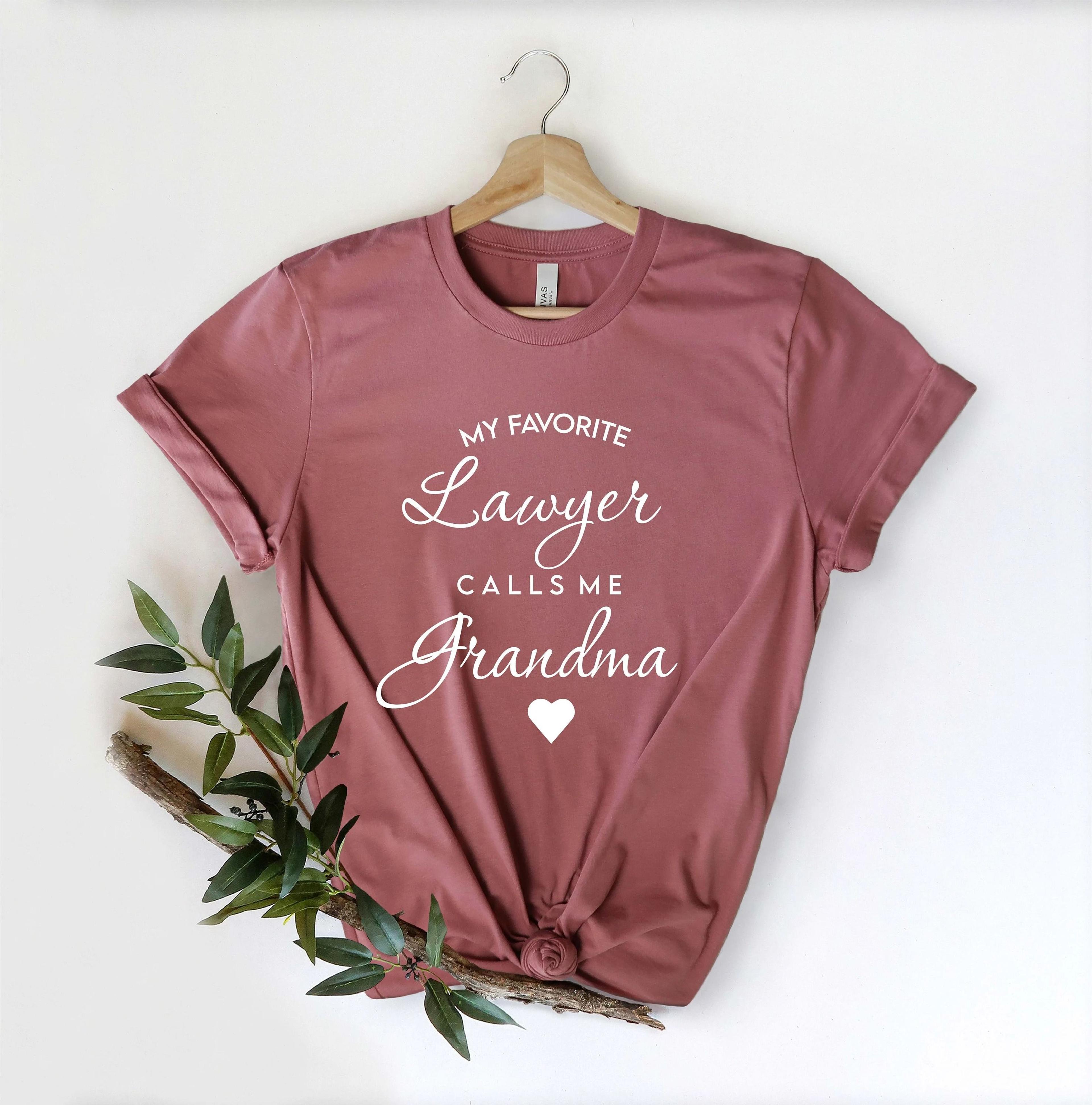 lawyer grandma shirt funny attorney grandma graphic tee proud grandmother law gift t-shirt