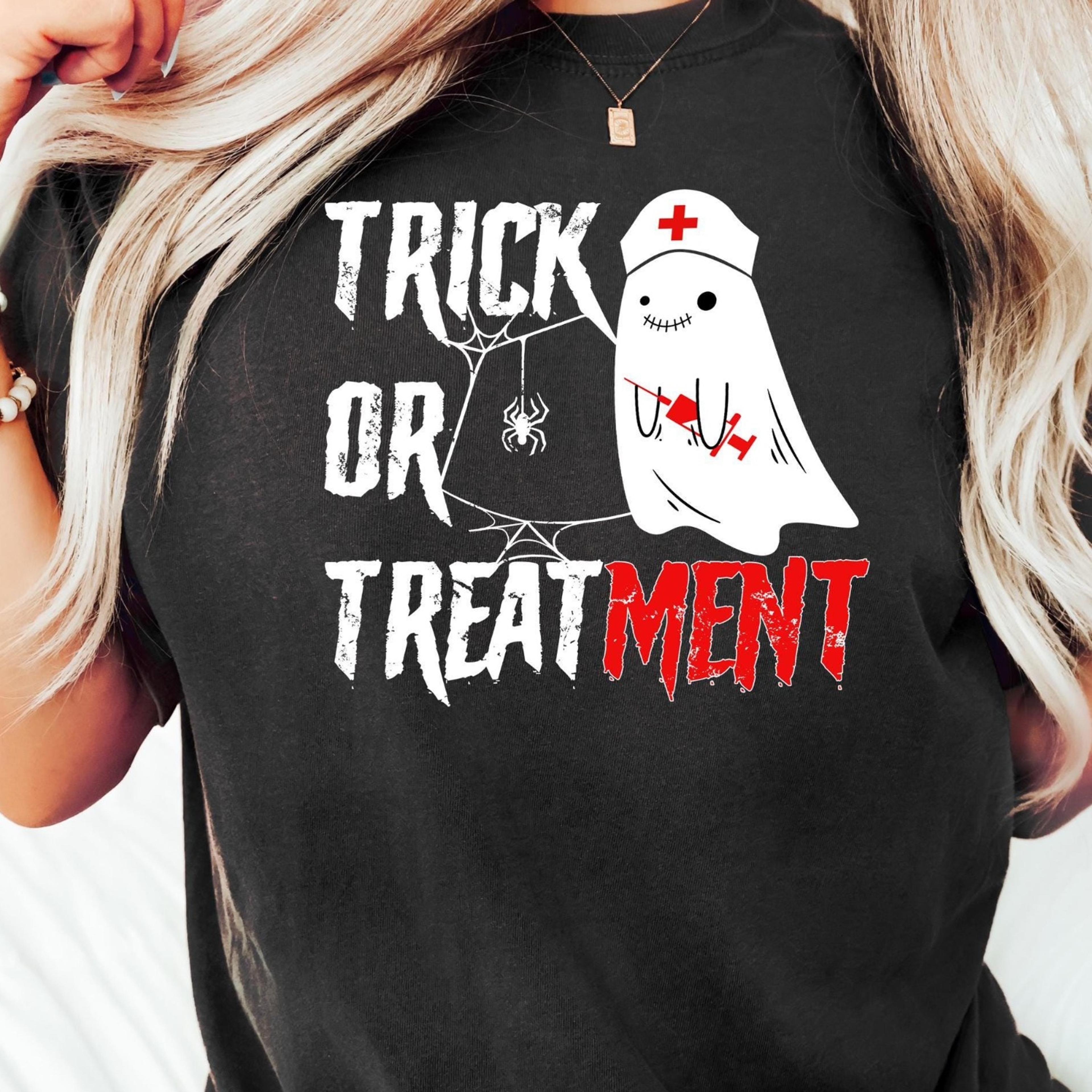 ghost nurses halloween shirt spooky nursing student healthcare tee