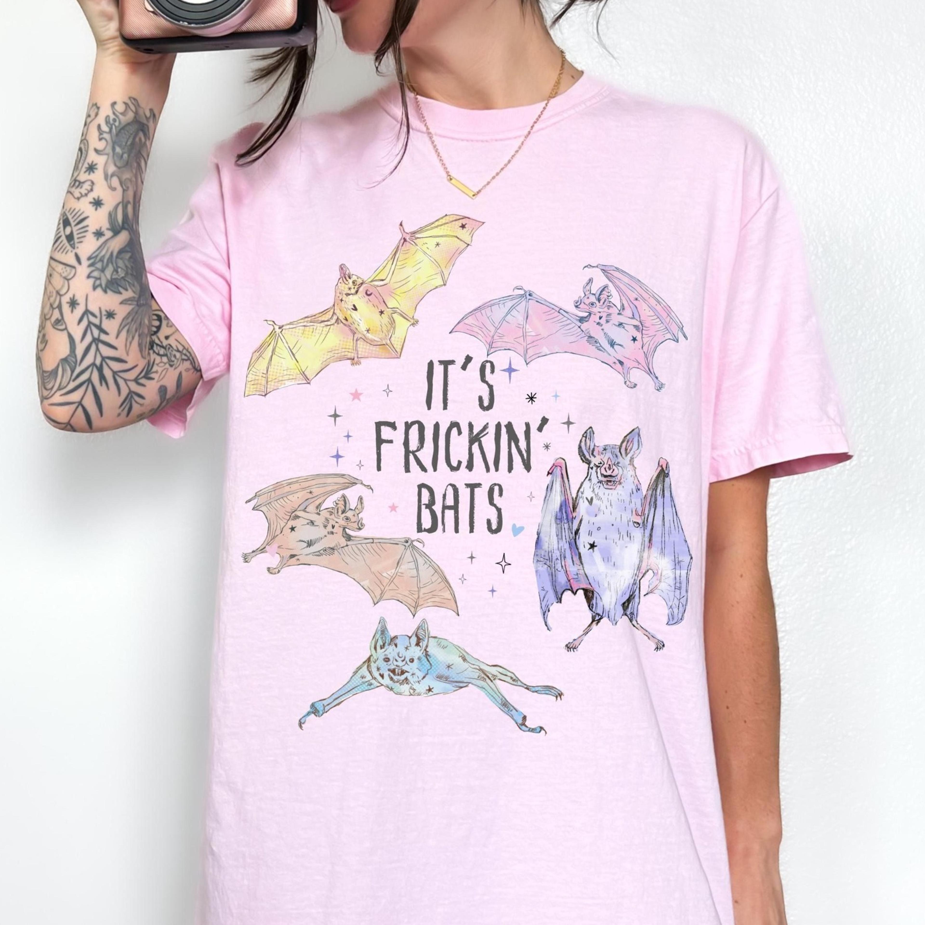 pink halloween shirt, pastel bats tshirt, spooky girly tee, whimsigoth tshirt, creepy cute t-shirt, past