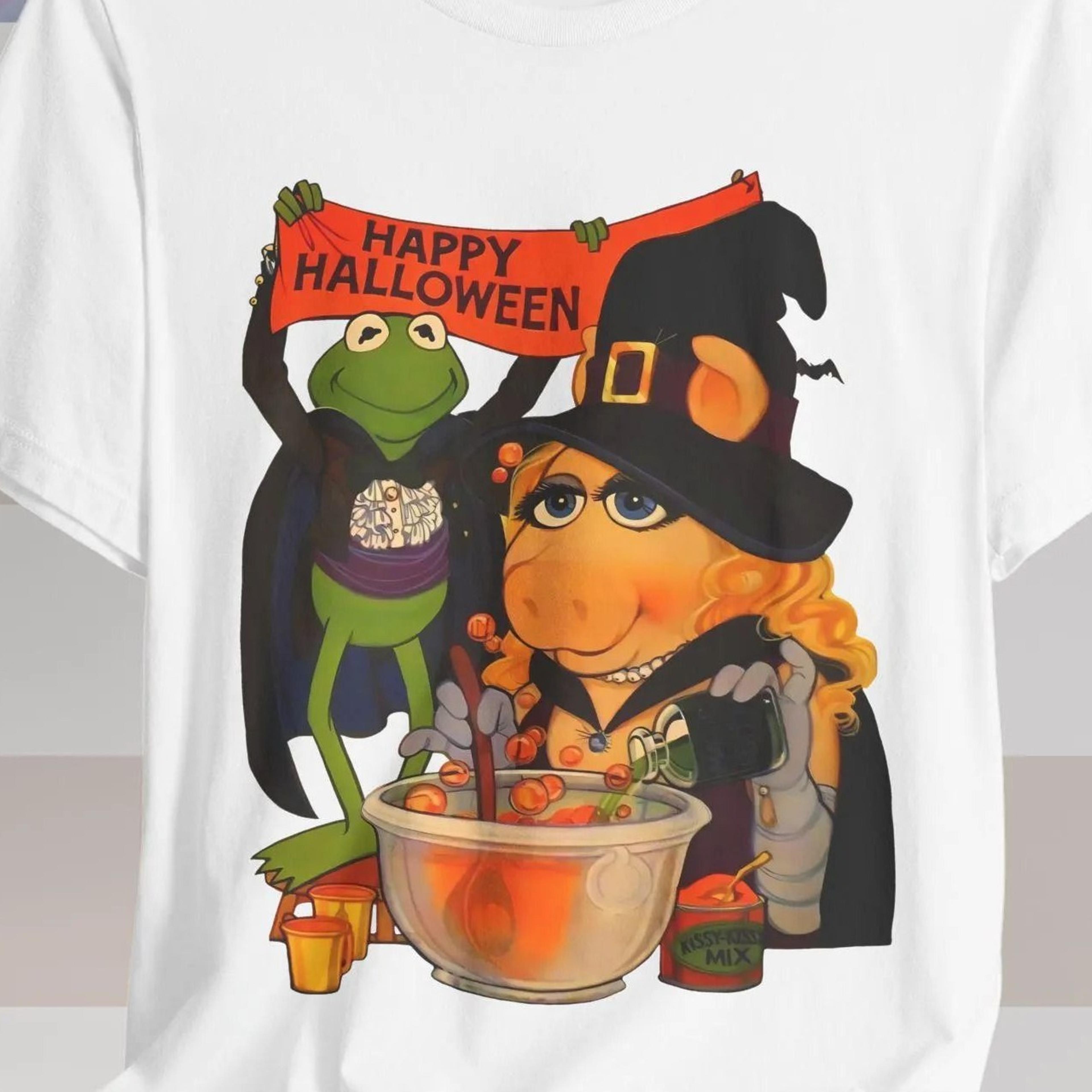 retro muppets happy halloween shirt, kermit & miss piggy tee, unisex jersey t-shirt, costume party top, 70s cartoon fan