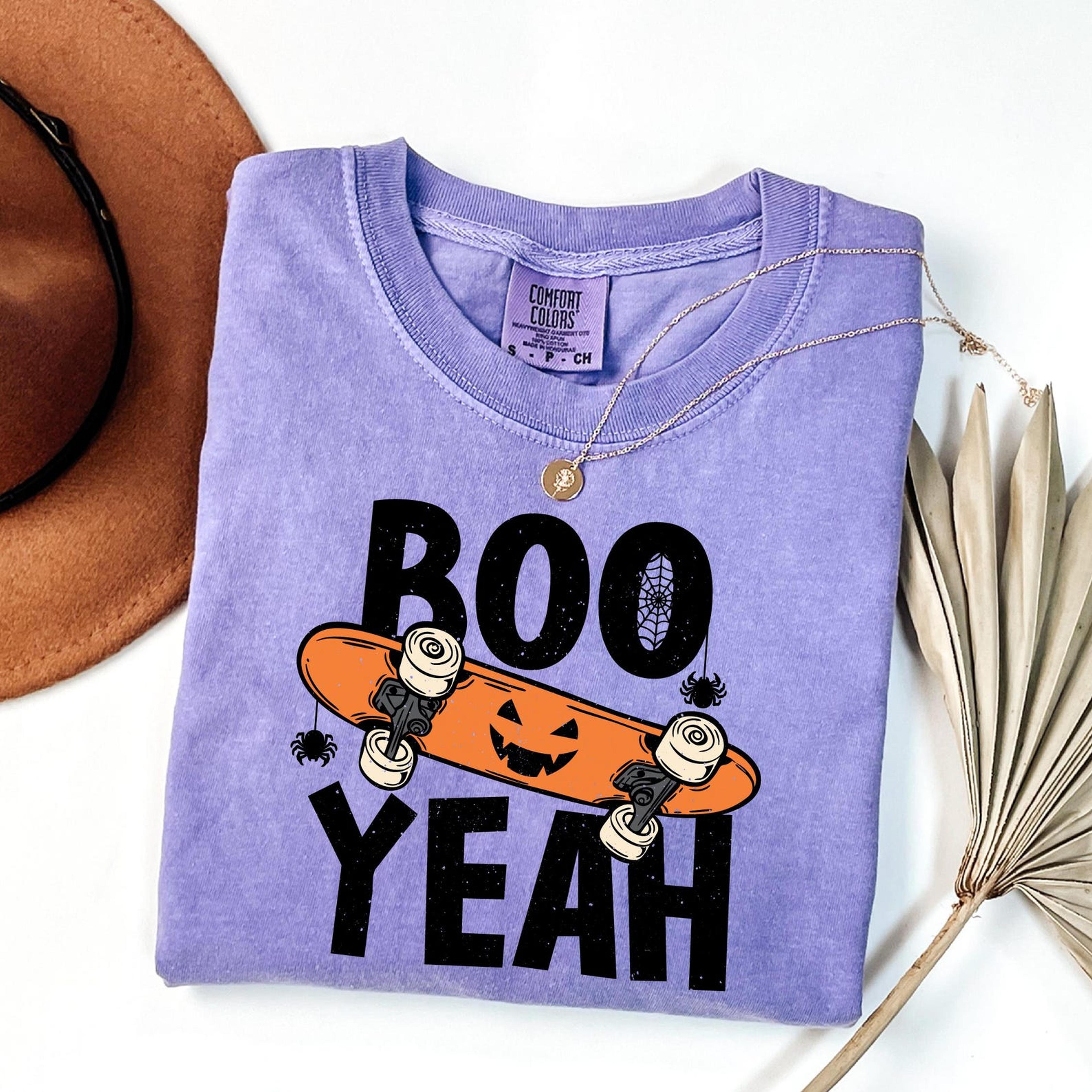 skateboard halloween shirt boo yeah retro skater halloween graphic tee