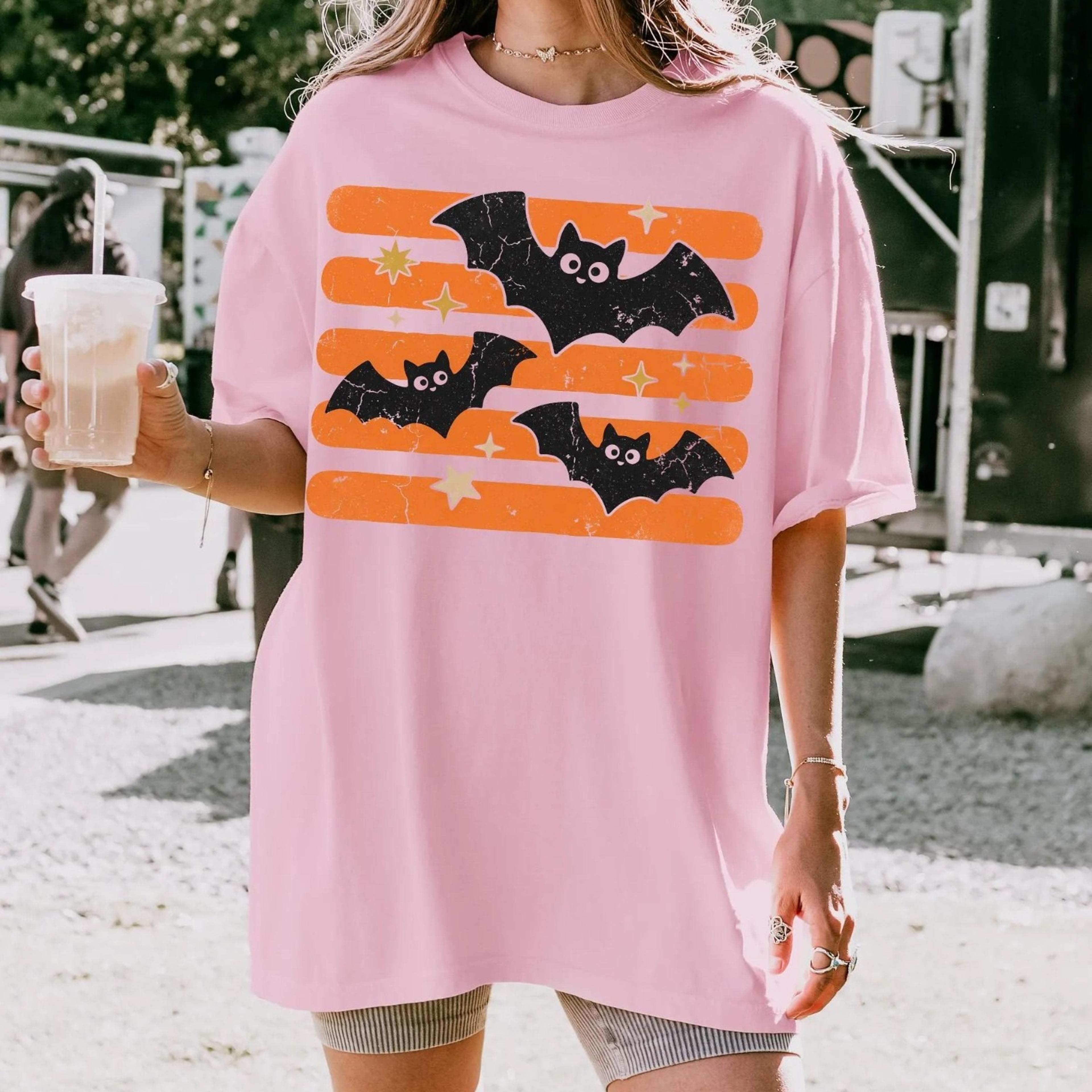 halloween bats comfort t-shirt spooky seasonal sweatshirt, bat graphic tee, trick or treat sweater, fall season tee