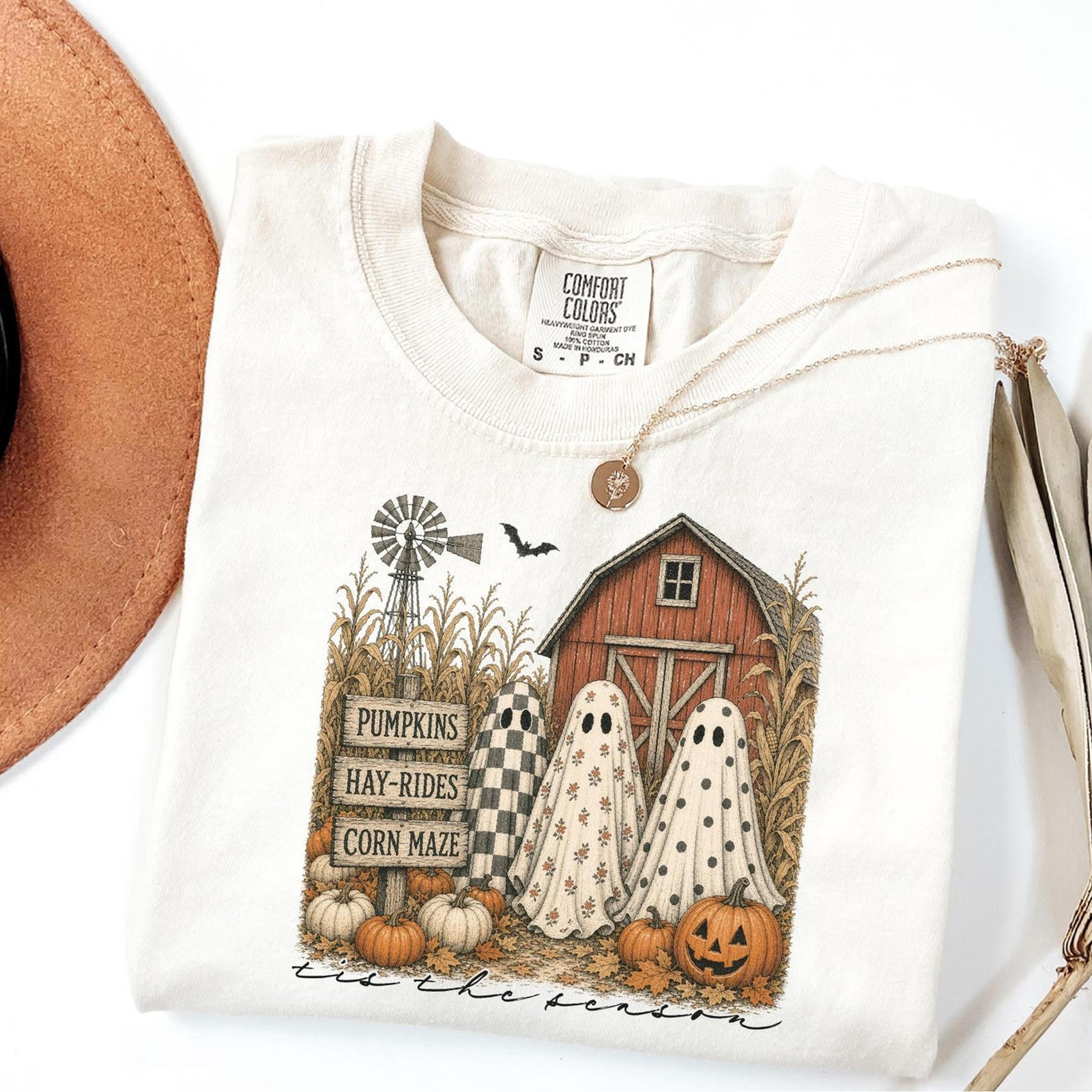 retro tis the season shirt vintage barn ghost halloween graphic tee