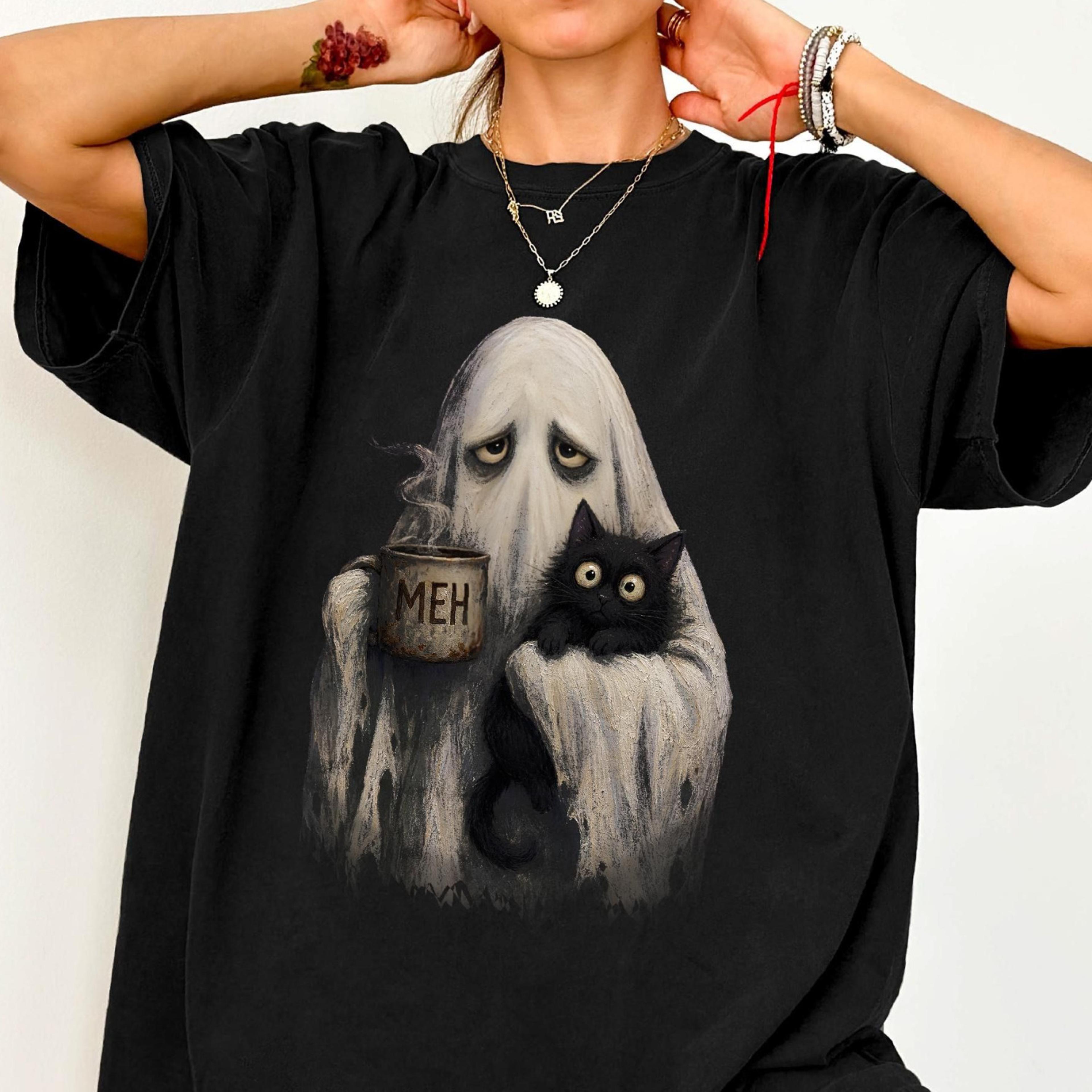 ghost halloween shirt cute black cat graphic tee for cat lovers