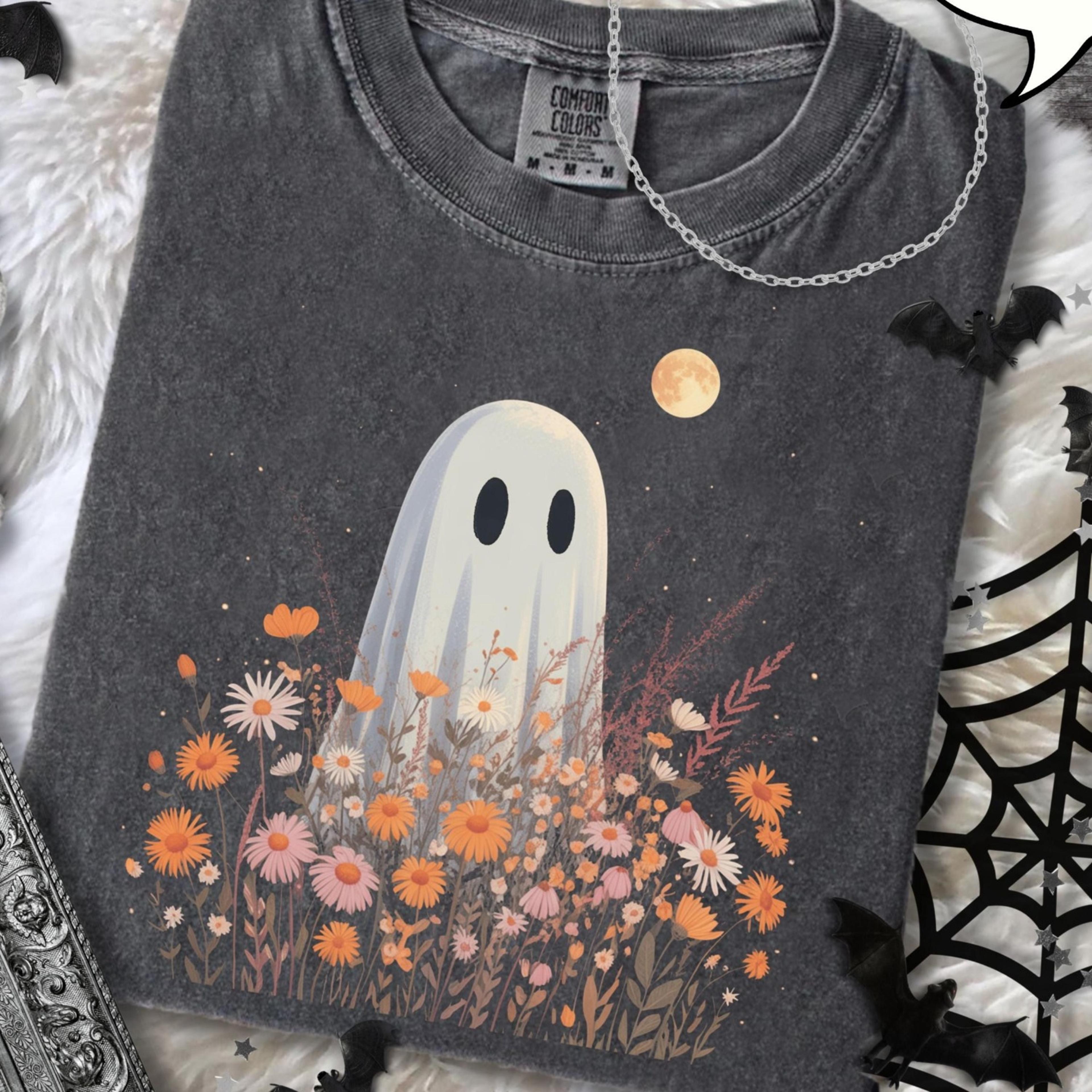 ghost t-shirt, floral ghost shirt, retro ghost shirt, fall aesthetic shirt, halloween flower shirt, autumn shirt