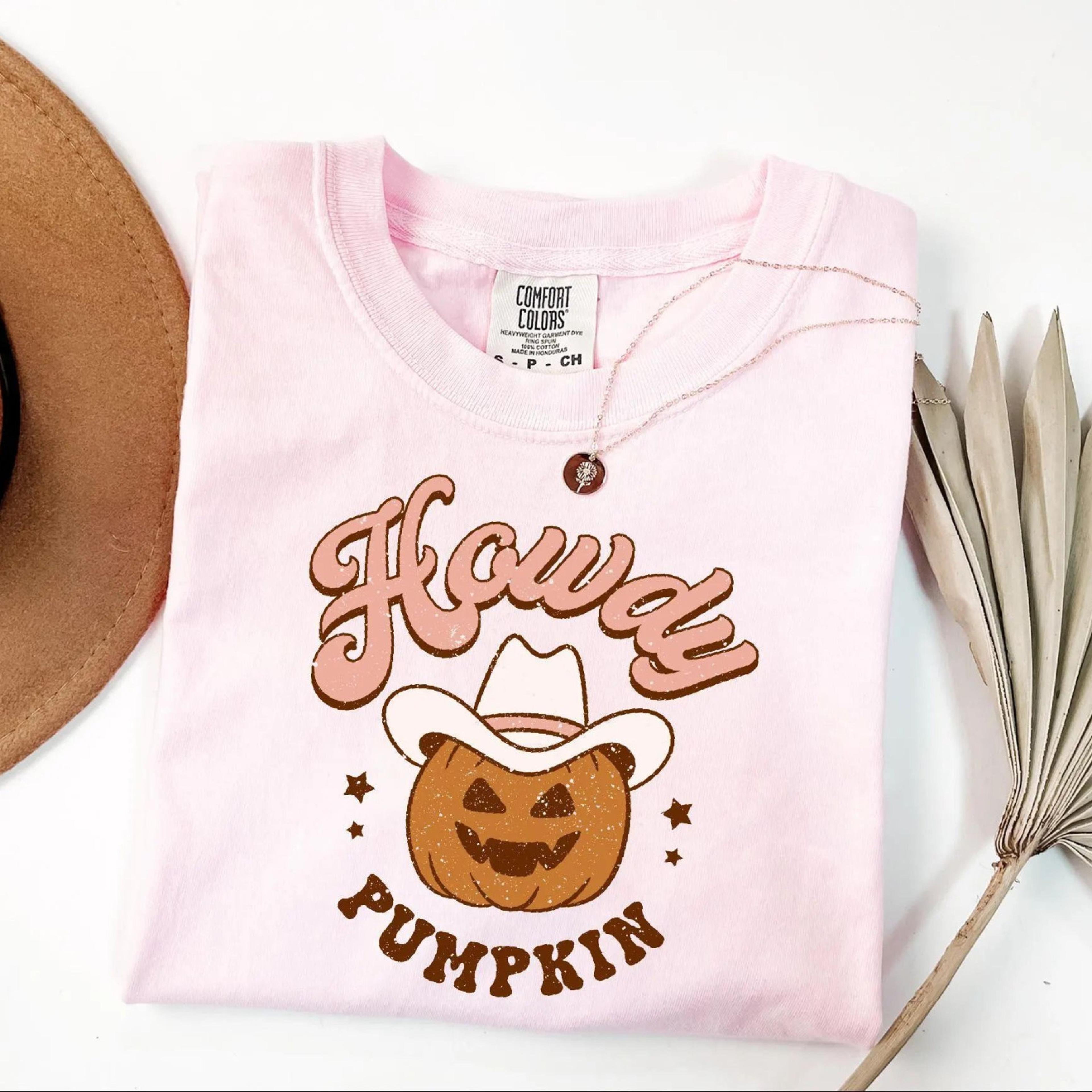 howdy pumpkin shirt, retro halloween gift, western halloween shirt, country cowgirl halloween shirt