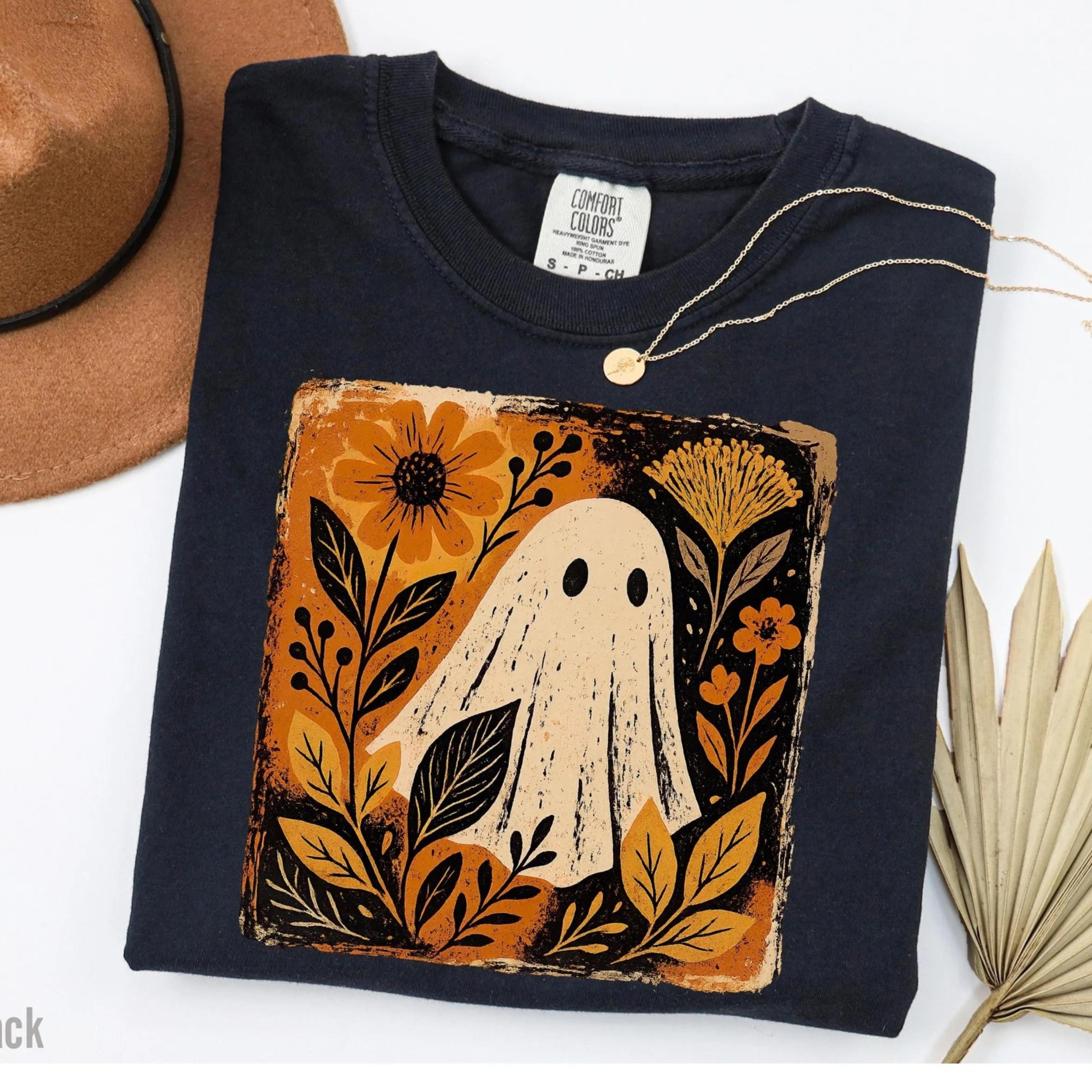 comfort colors halloween ghost shirt vintage floral ghost tee cute spooky season fall shirt halloween gift for her