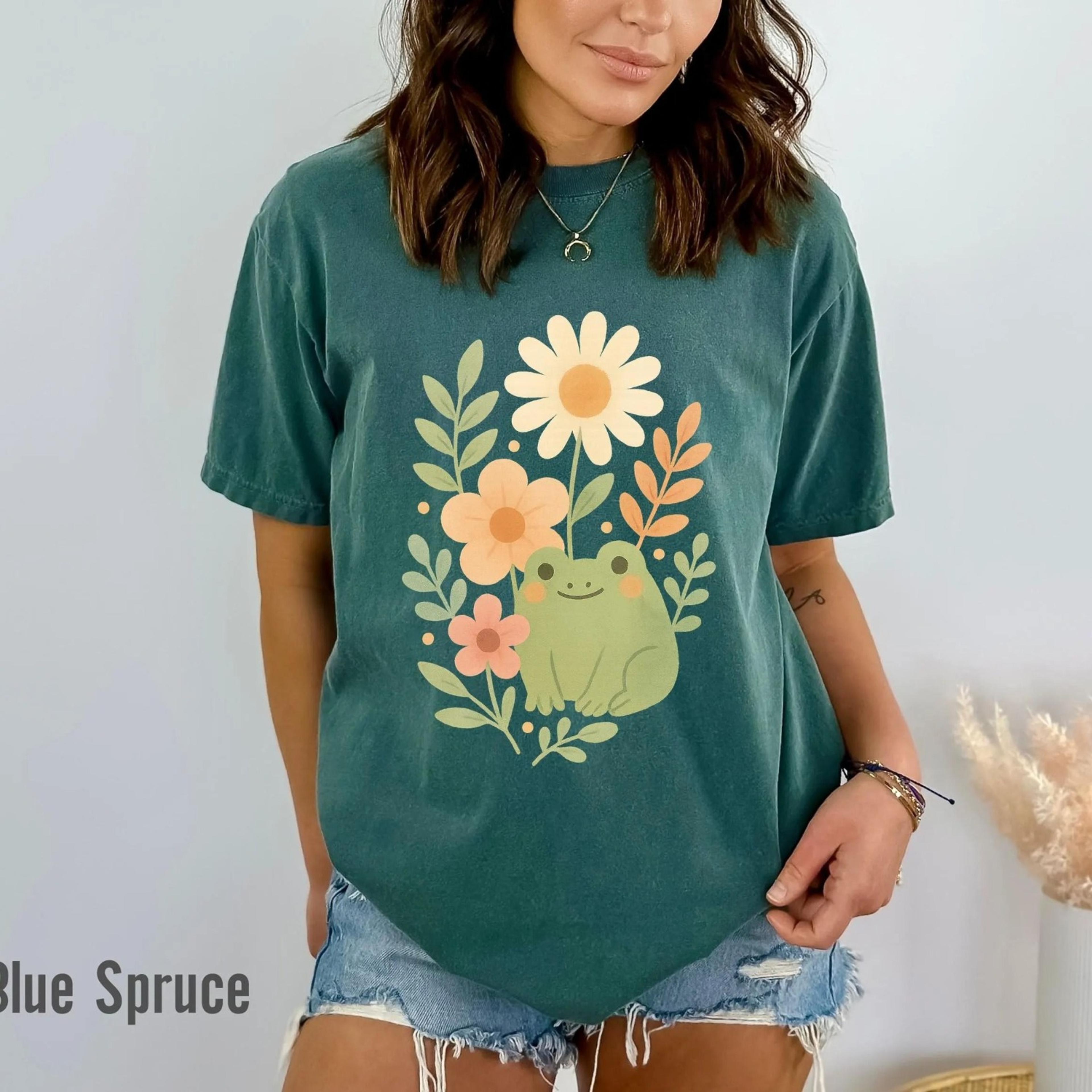 vintage frog comfort colors shirt retro frog graphic tee cottagecore nature shirt frog lover gift for her