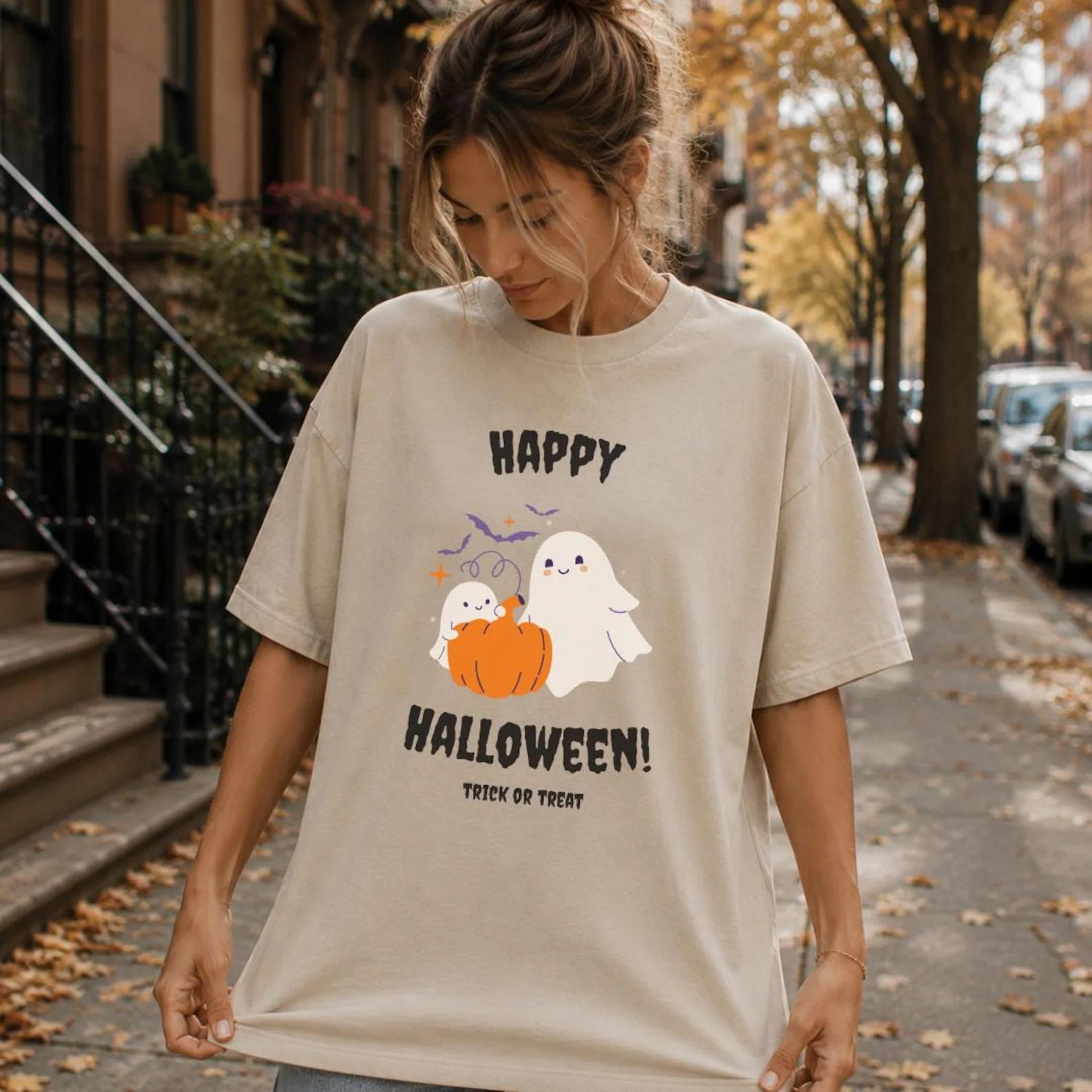 cute halloween ghost shirt ghost pumpkin graphic tee spooky season fall shirt retro halloween gift for her