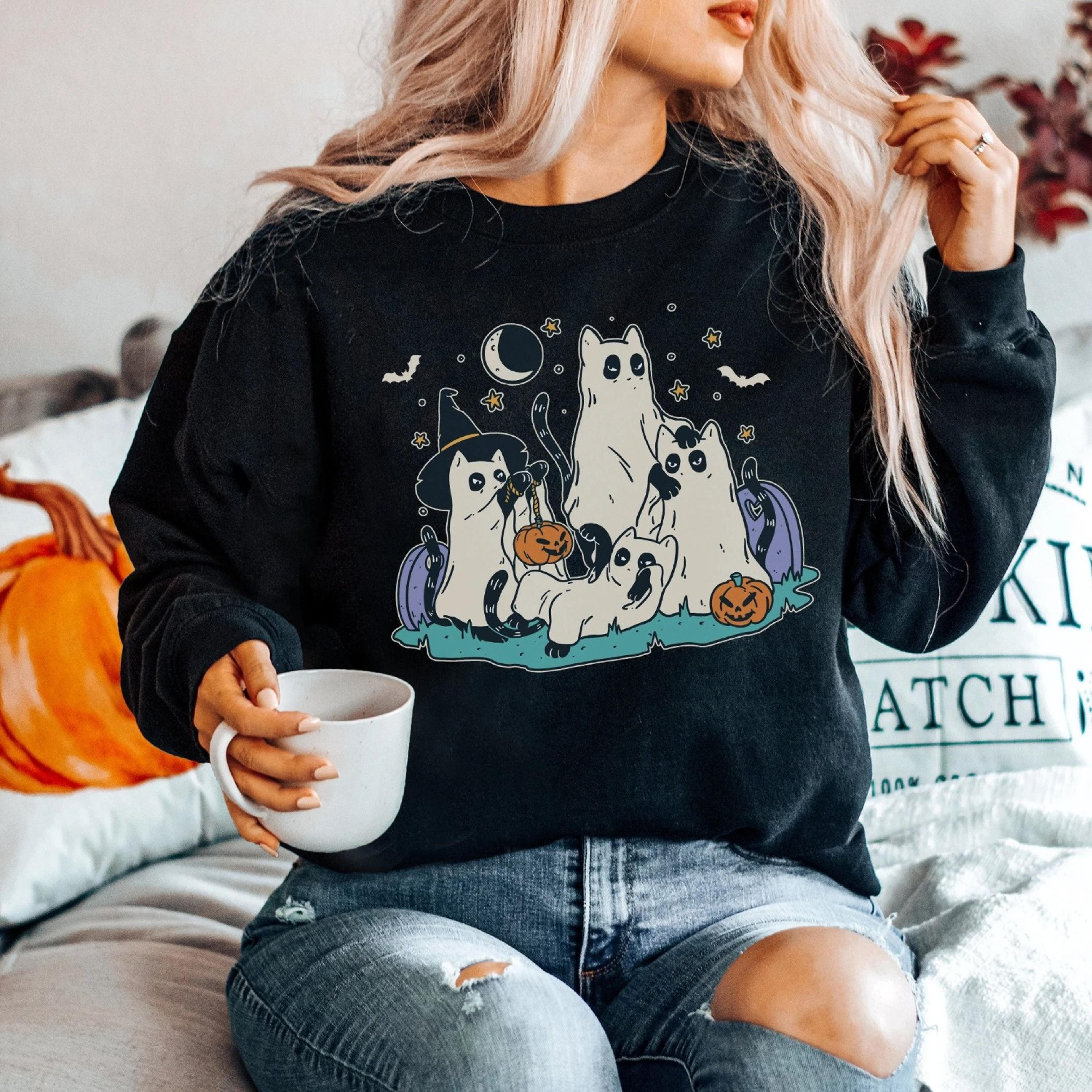 halloween cat sweater retro halloween crewneck halloween sweater vintage black cat sweatshirt spooky cat mom sweatshirt