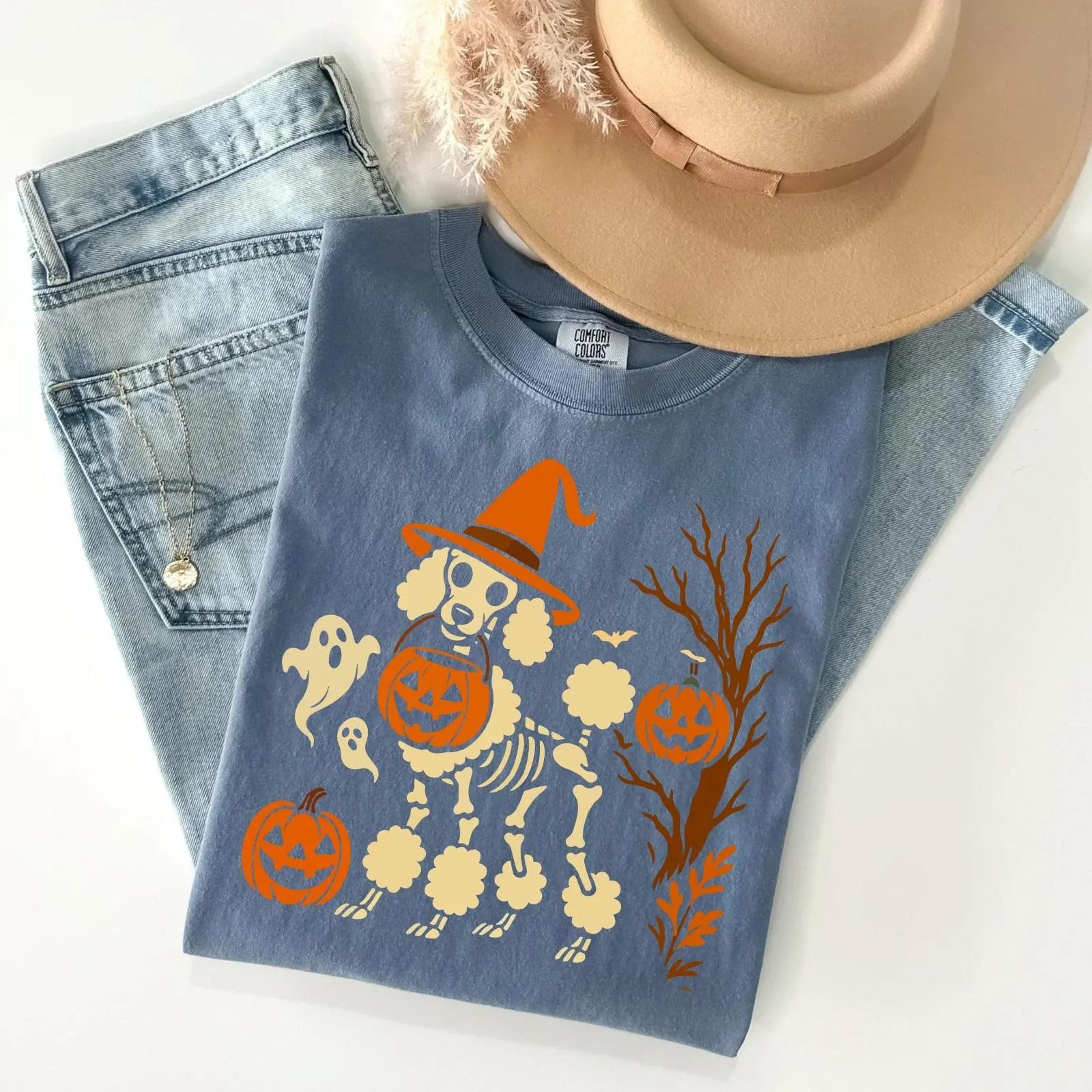 poodle skeleton halloween shirt, poodle mom tee, poodle lover gift, spooky season shirt, poodle shirt, halloween dog shi