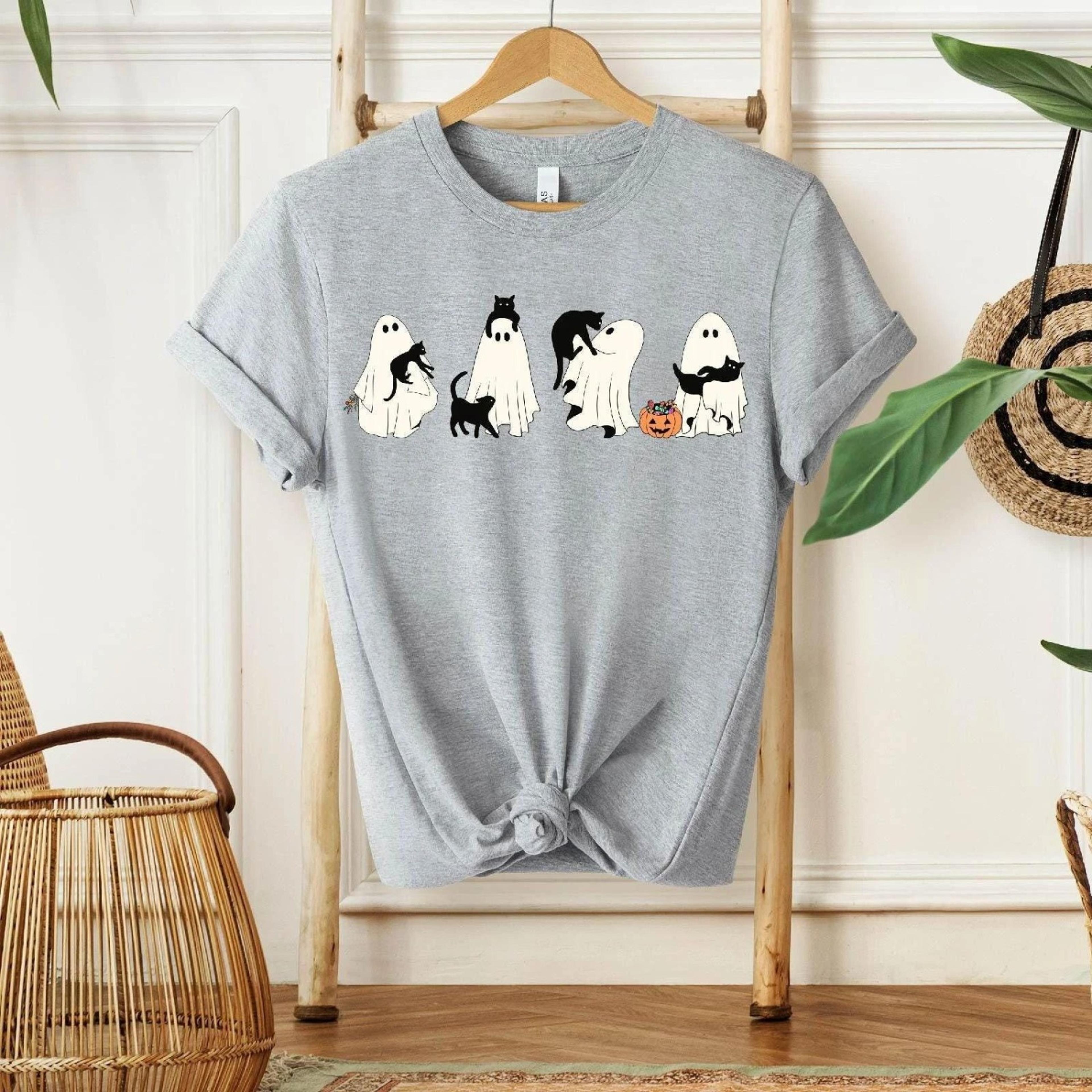 ghost black cat halloween t-shirt spooky fall crewneck