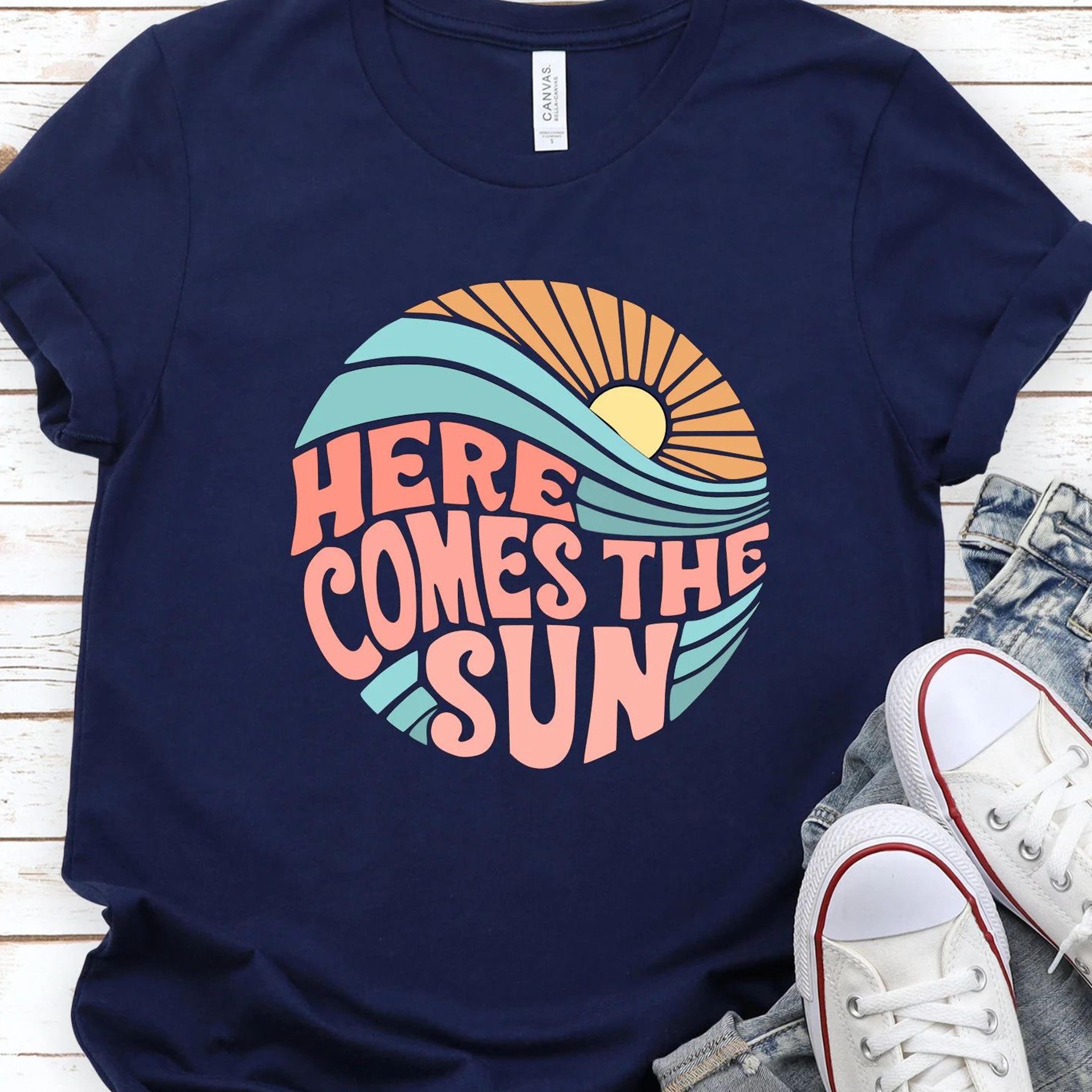 here comes the sun t-shirt retro sunshine beach vacation sweatshirt for women
