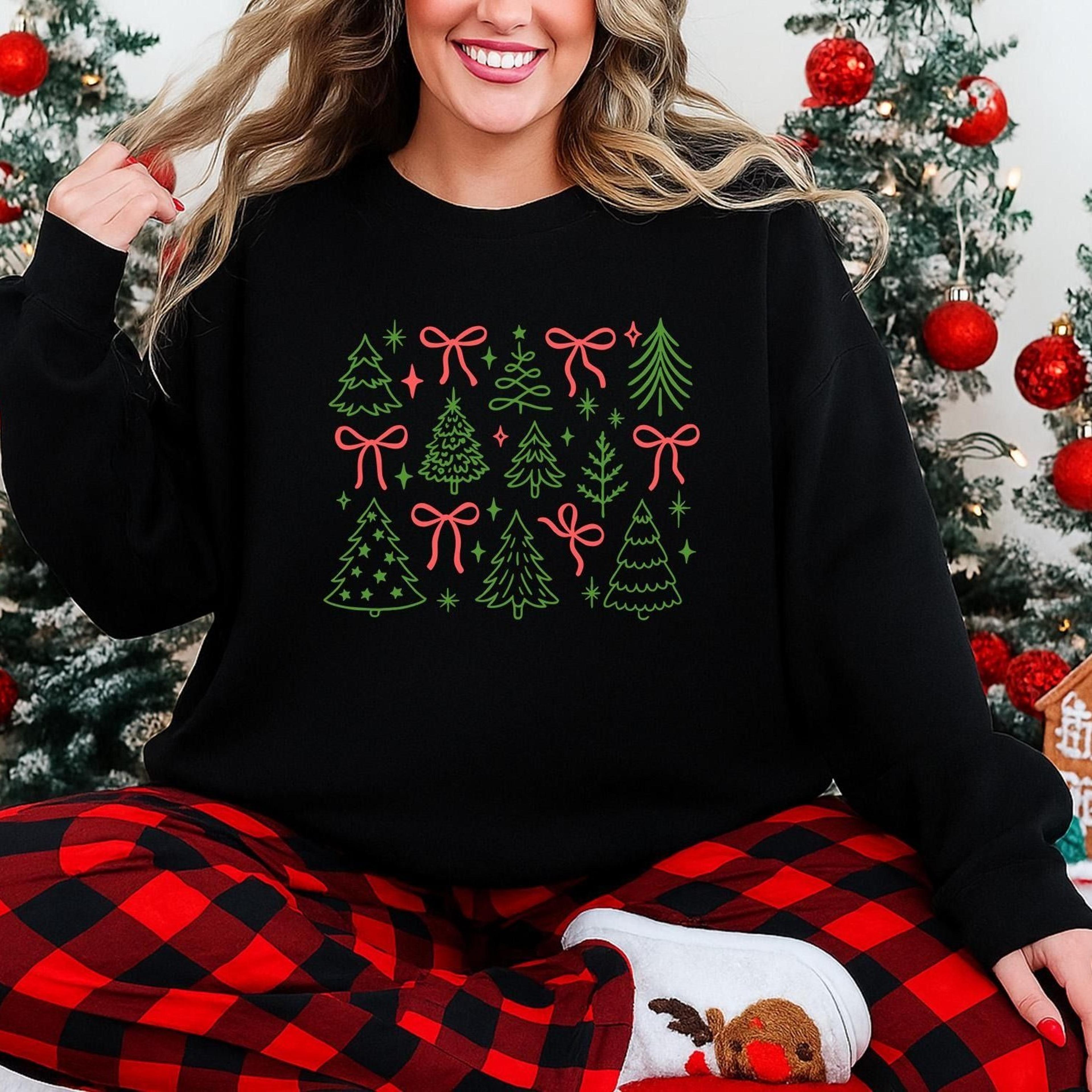 preppy christmas tree sweatshirt, coquette bow jumper, vintage merry christmas sweater, cute holiday top, classic festiv