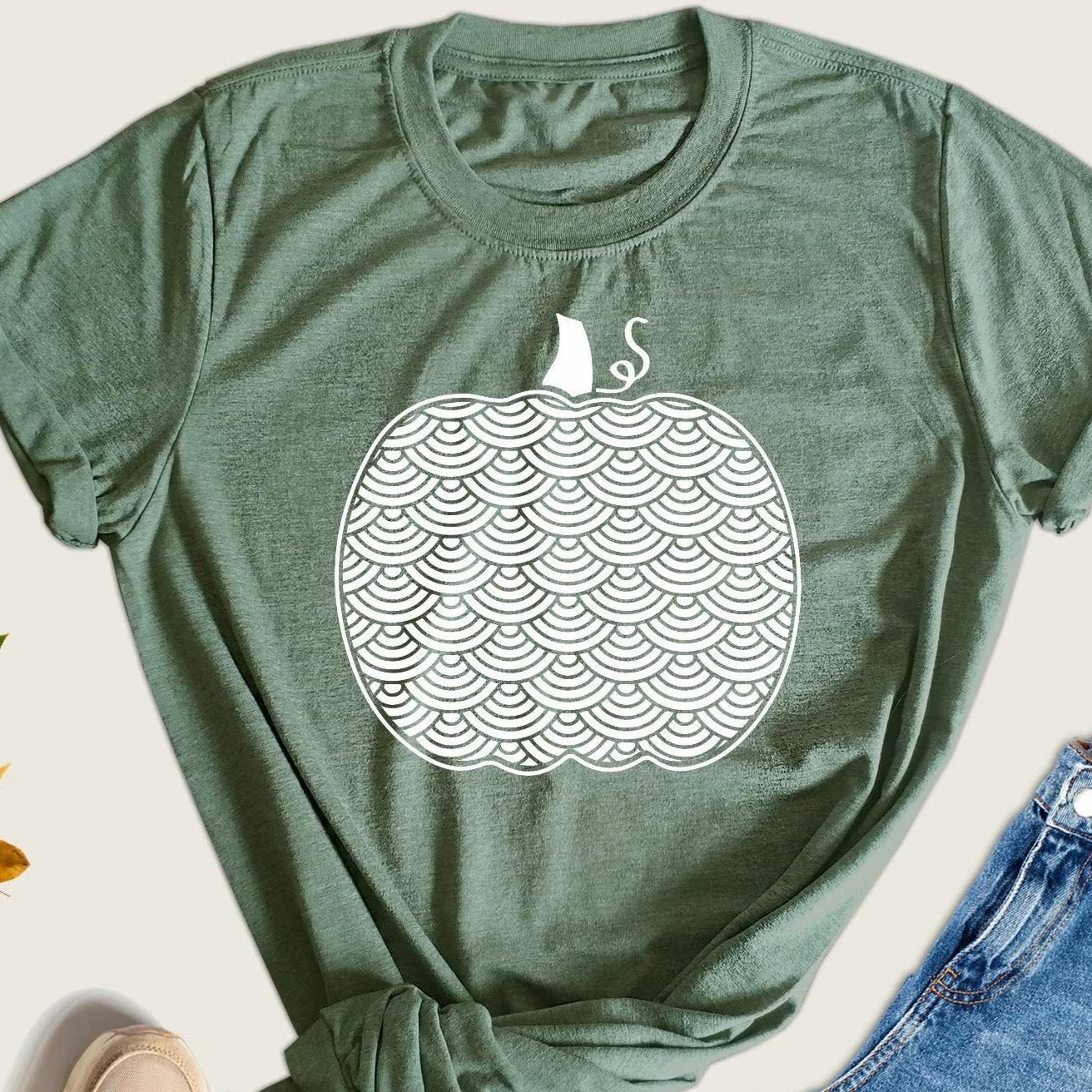 minimalist pumpkin graphic tee women's fall t-shirt
