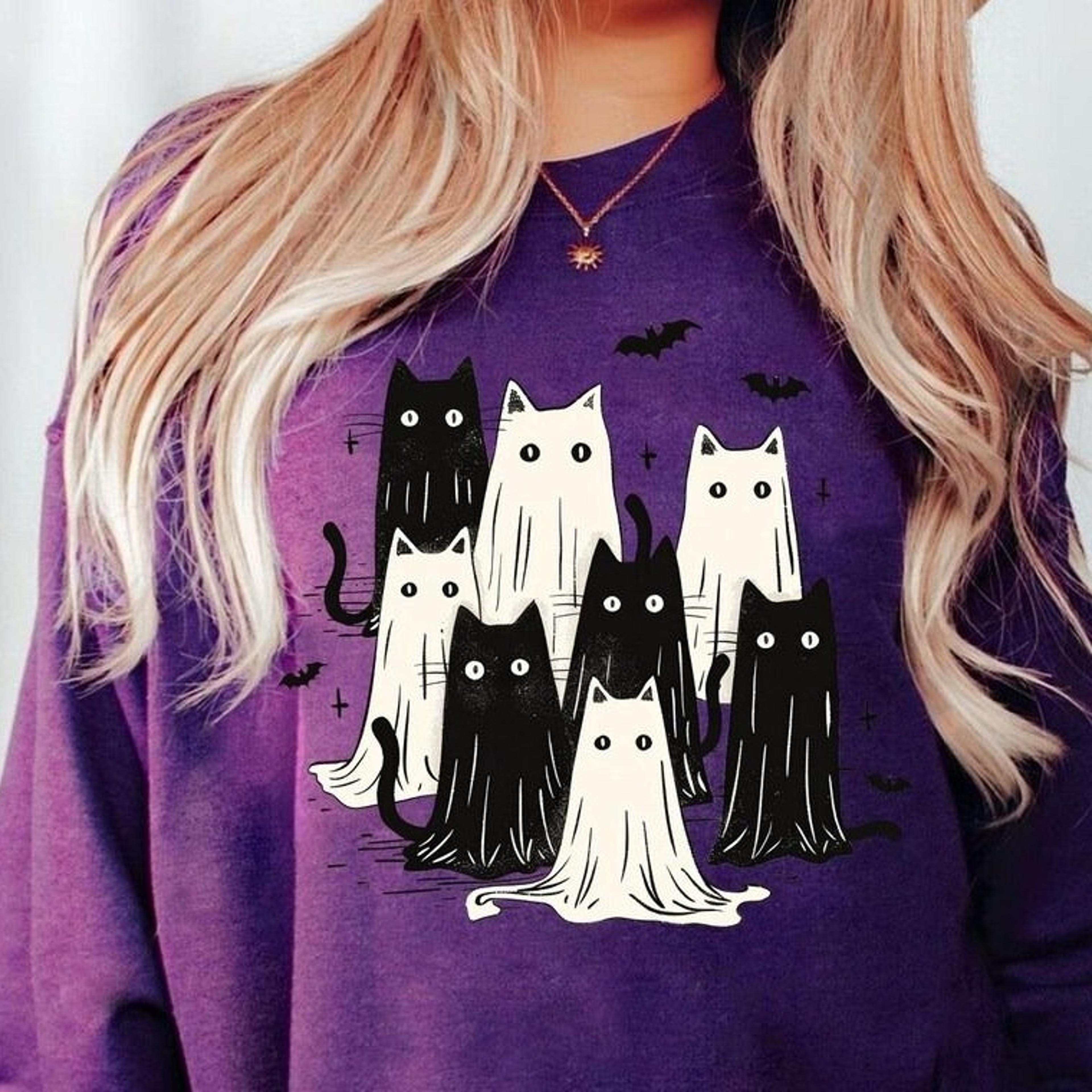ghost cat halloween shirt retro spooky season tee spooky season cat lover tee cute vintage graphic t-shirt