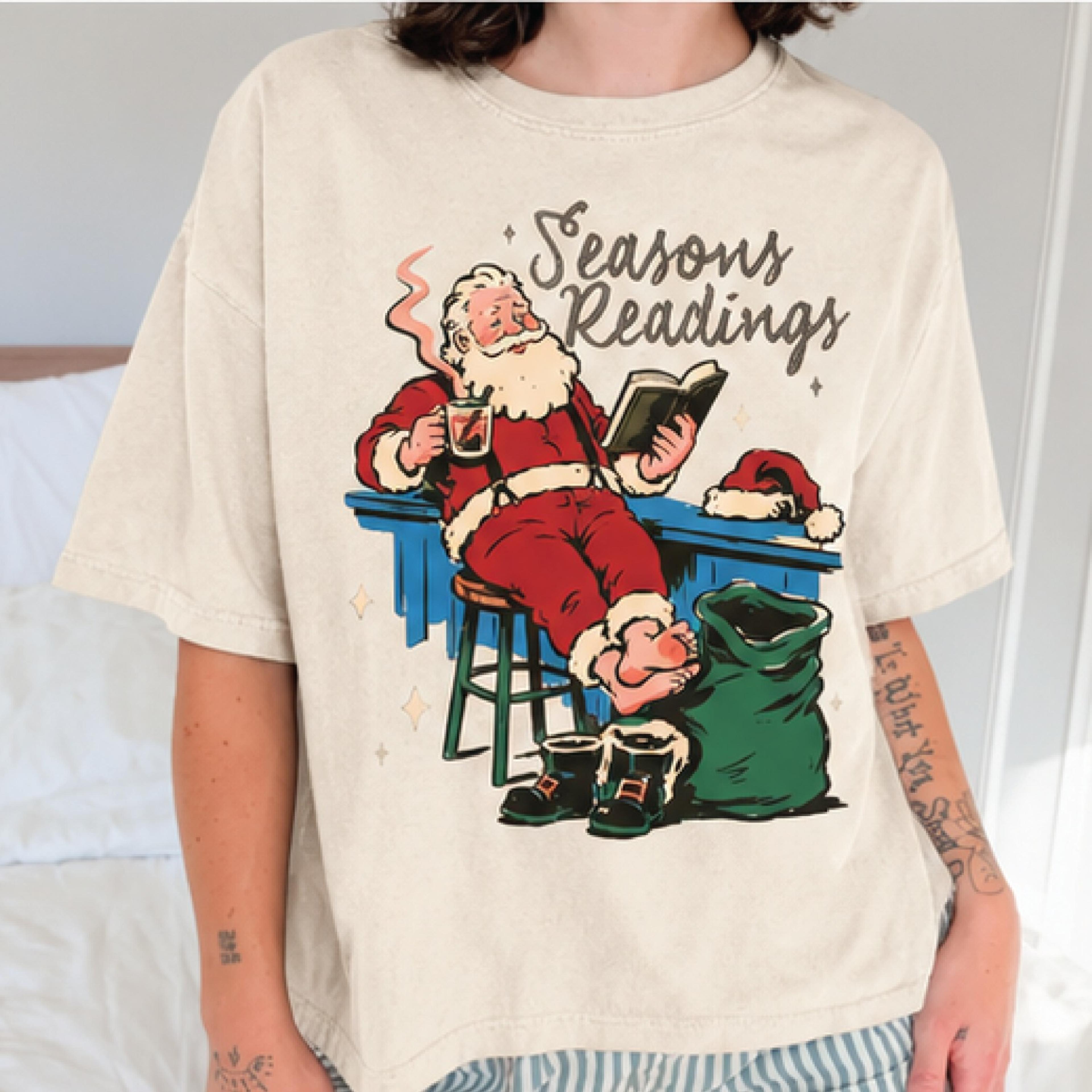 seasons readings christmas shirt, vintage santa reading book graphic tee, cozy book lover holiday t-shirt, librarian