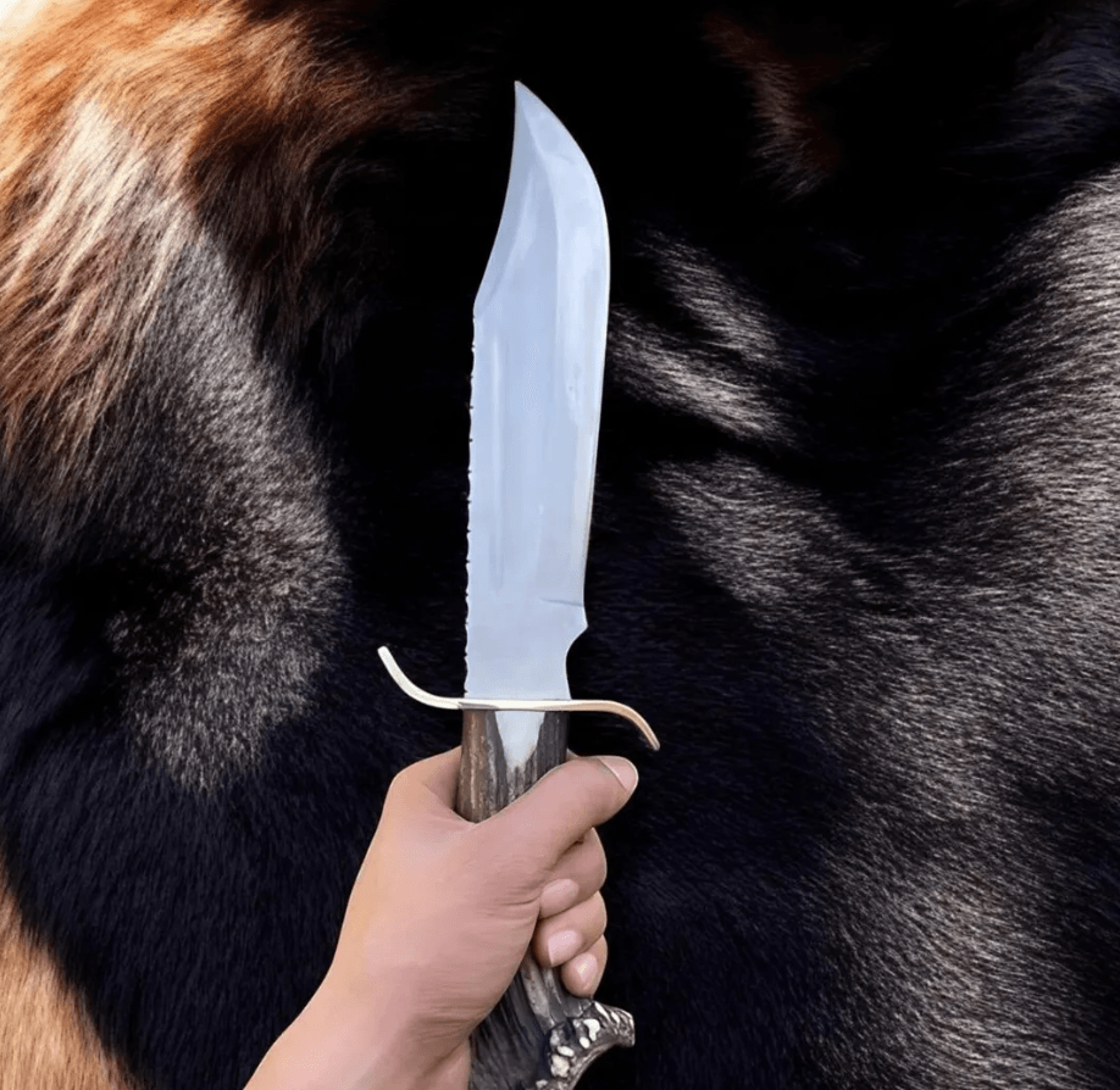 handmade carbon steel bowie knife | stag antler handle | water-tempered hunting knife with leather sheath