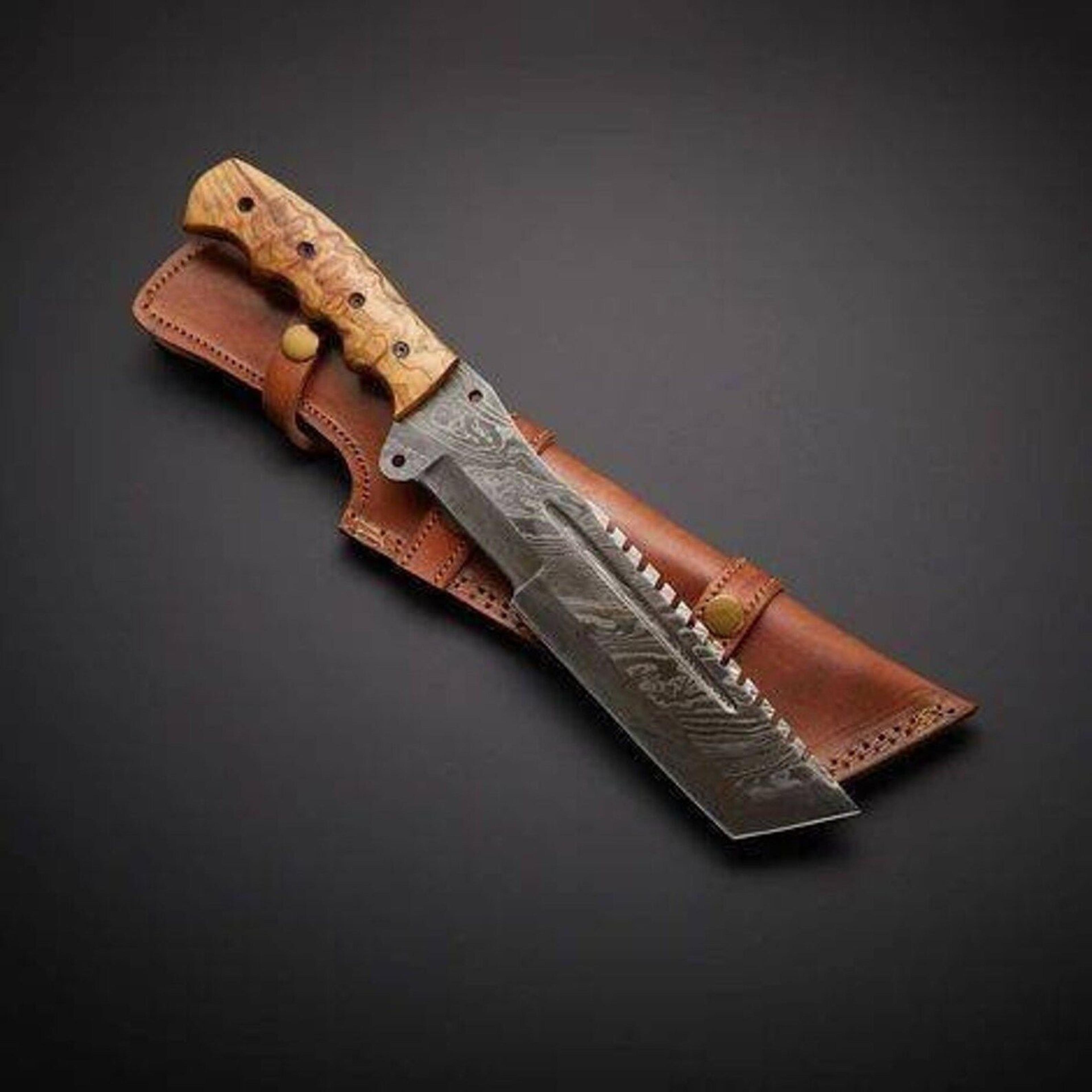 handmade damascus steel tactical cleaver knife olive wood handle with leather sheath