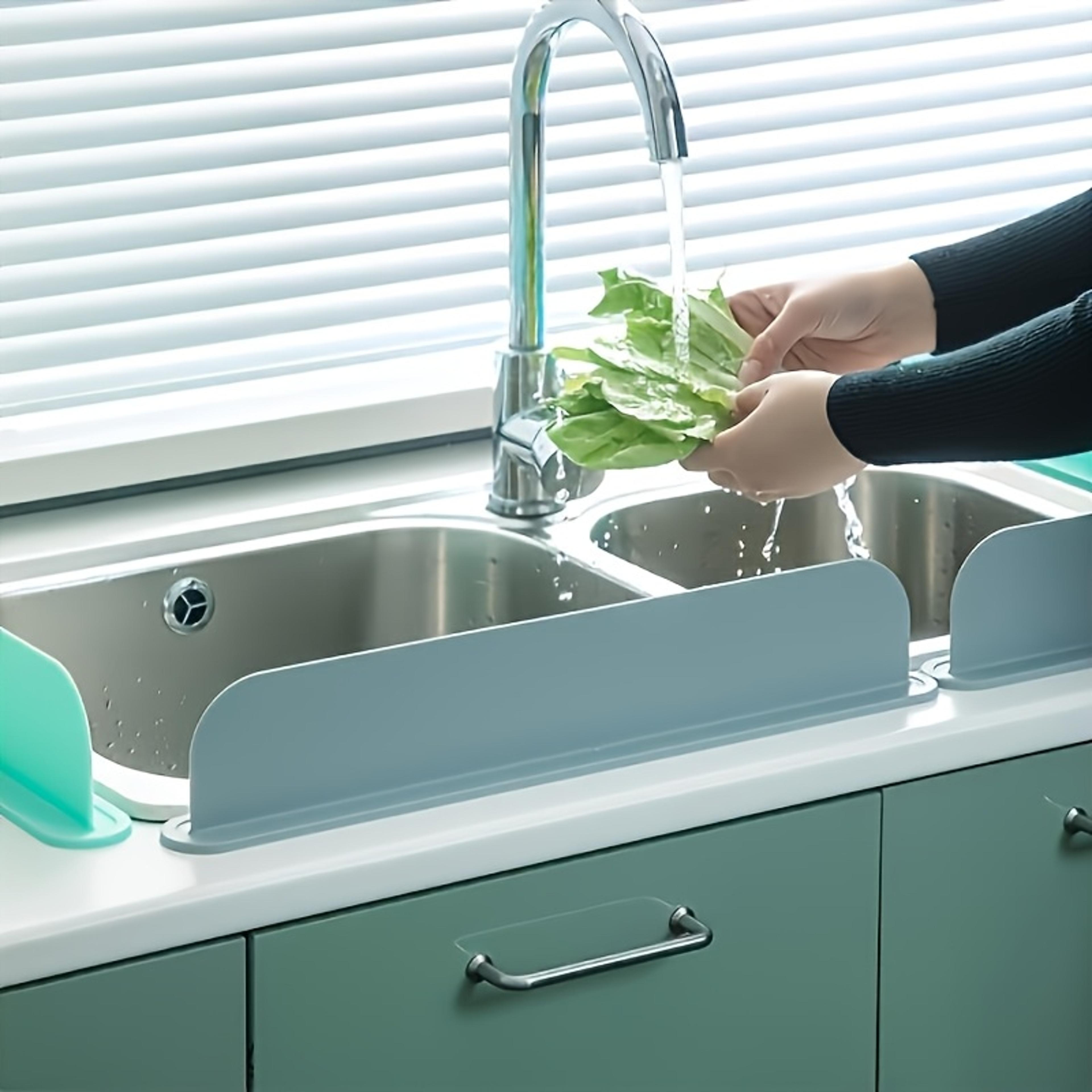 water barrier silicone sink splash guard with suction cups for dishwashing kitchen lab use