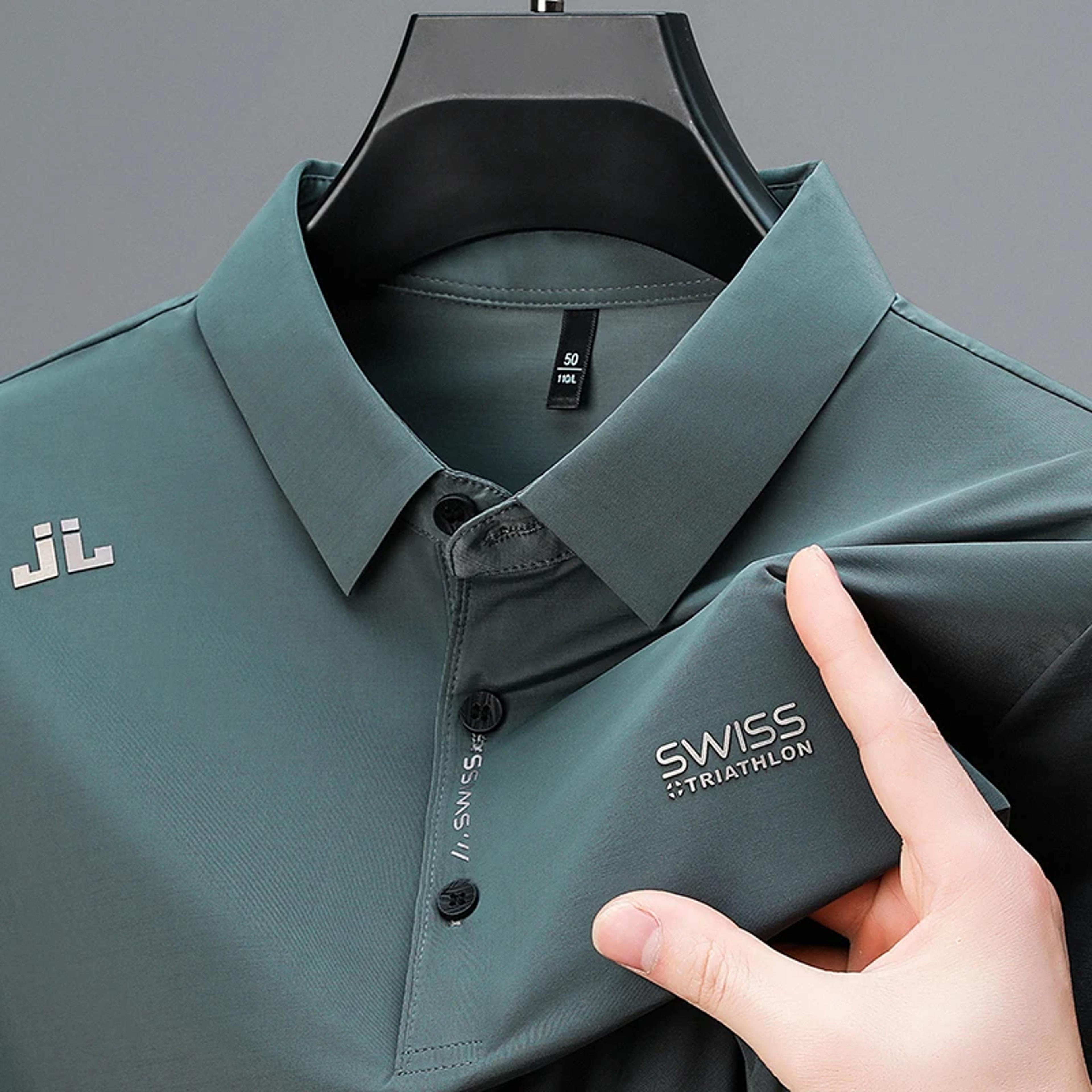 fashionable men's business casual polo shirt with badge, solid color short sleeved shirt, comfortable breathable
