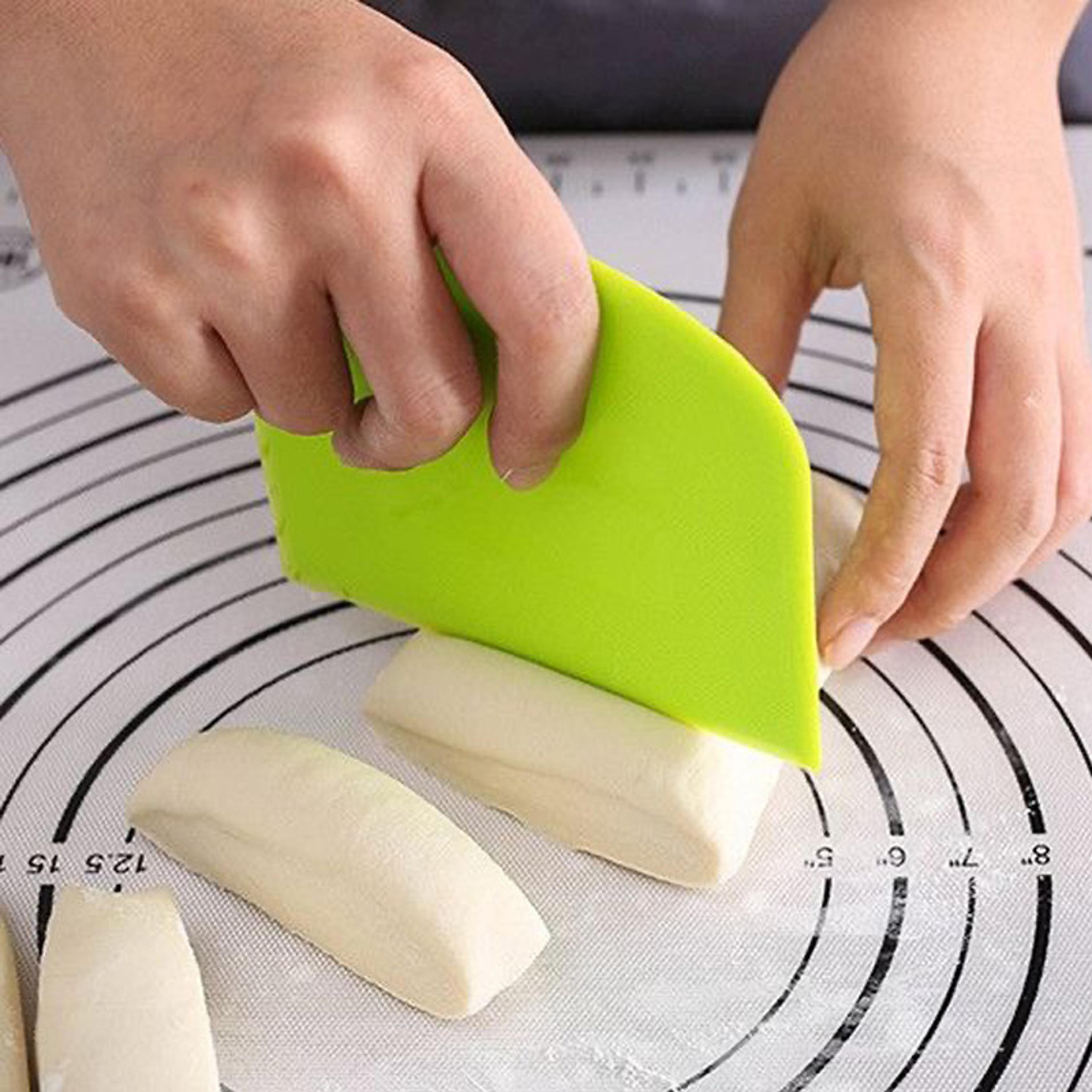 smooth edged butter scraper, plastic cake cream spatula, dough knife, essential baking tool for home use
