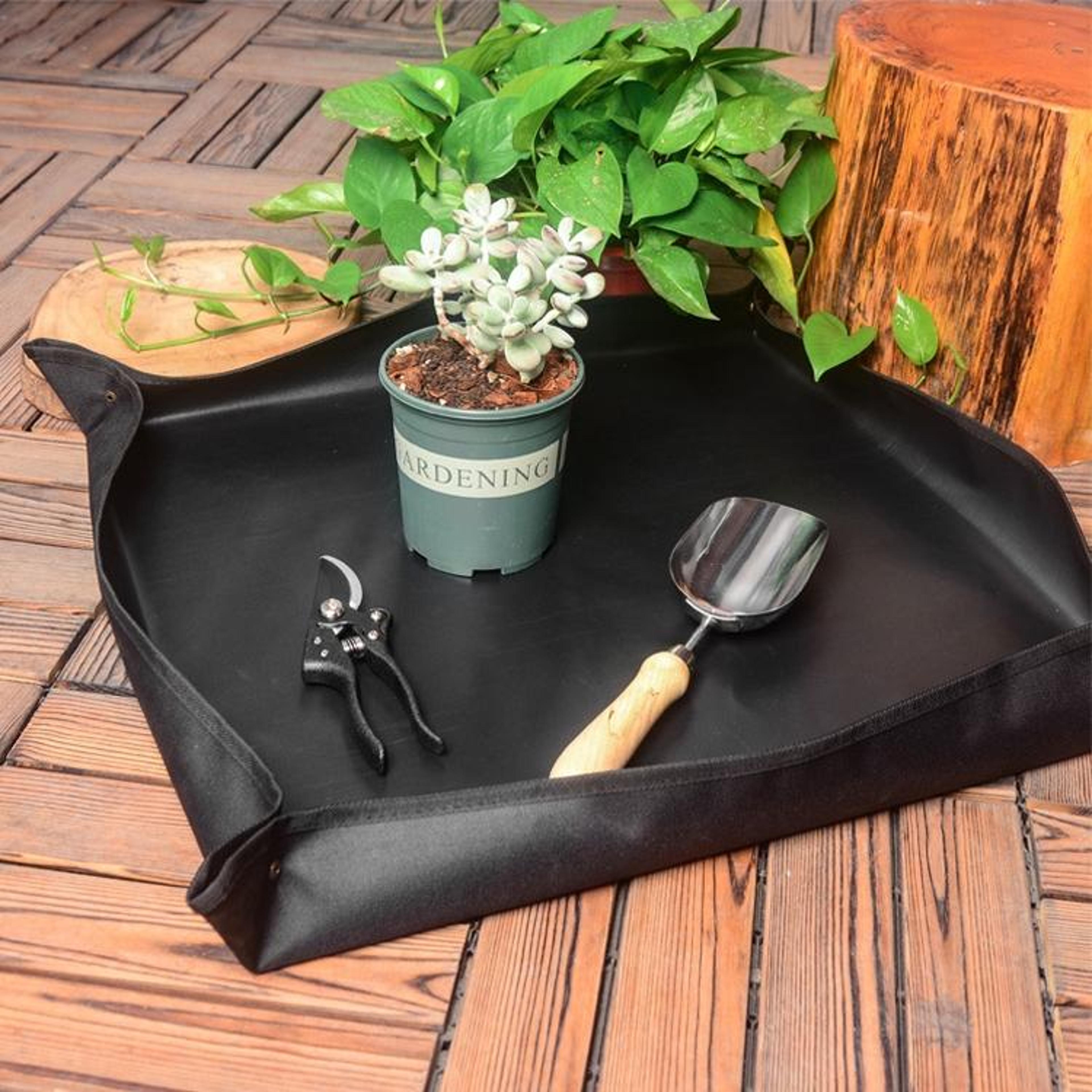 waterproof gardening mat foldable potting soil tray with snap corners for indoor outdoor planting