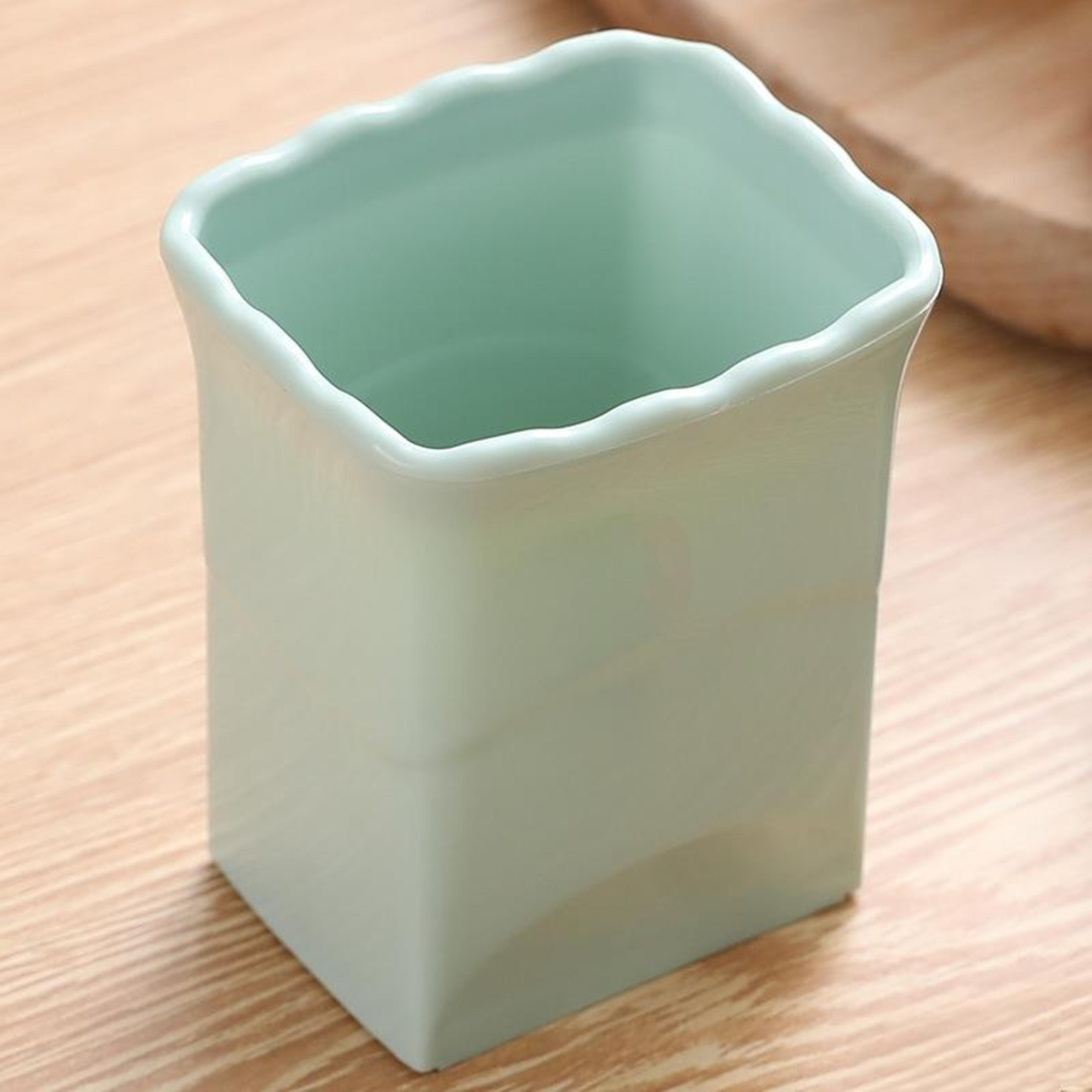 quick slice fruit slicer cup for strawberries grapes and bananas