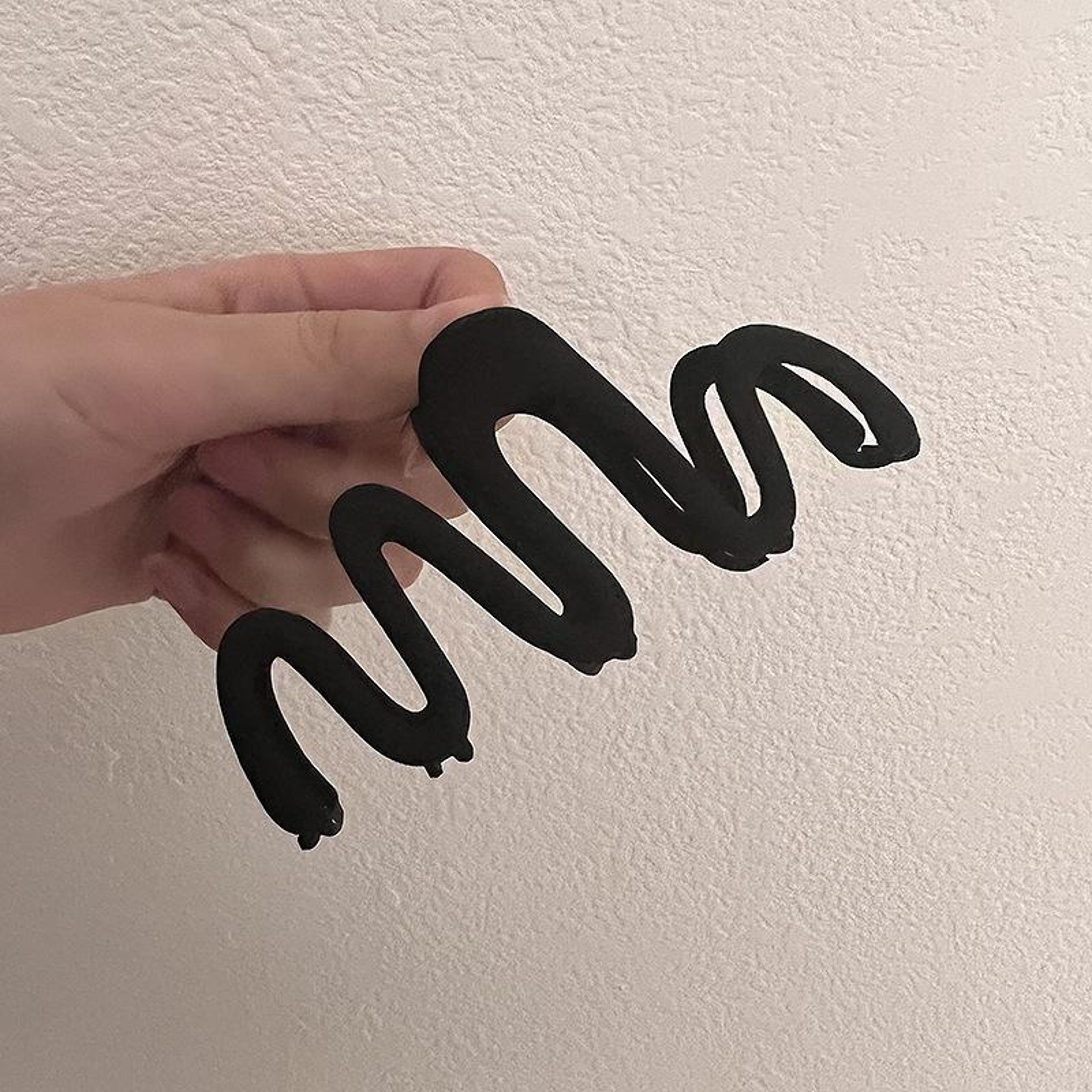 b646 wavy frosted metal clip hair accessories manual hair clampblack