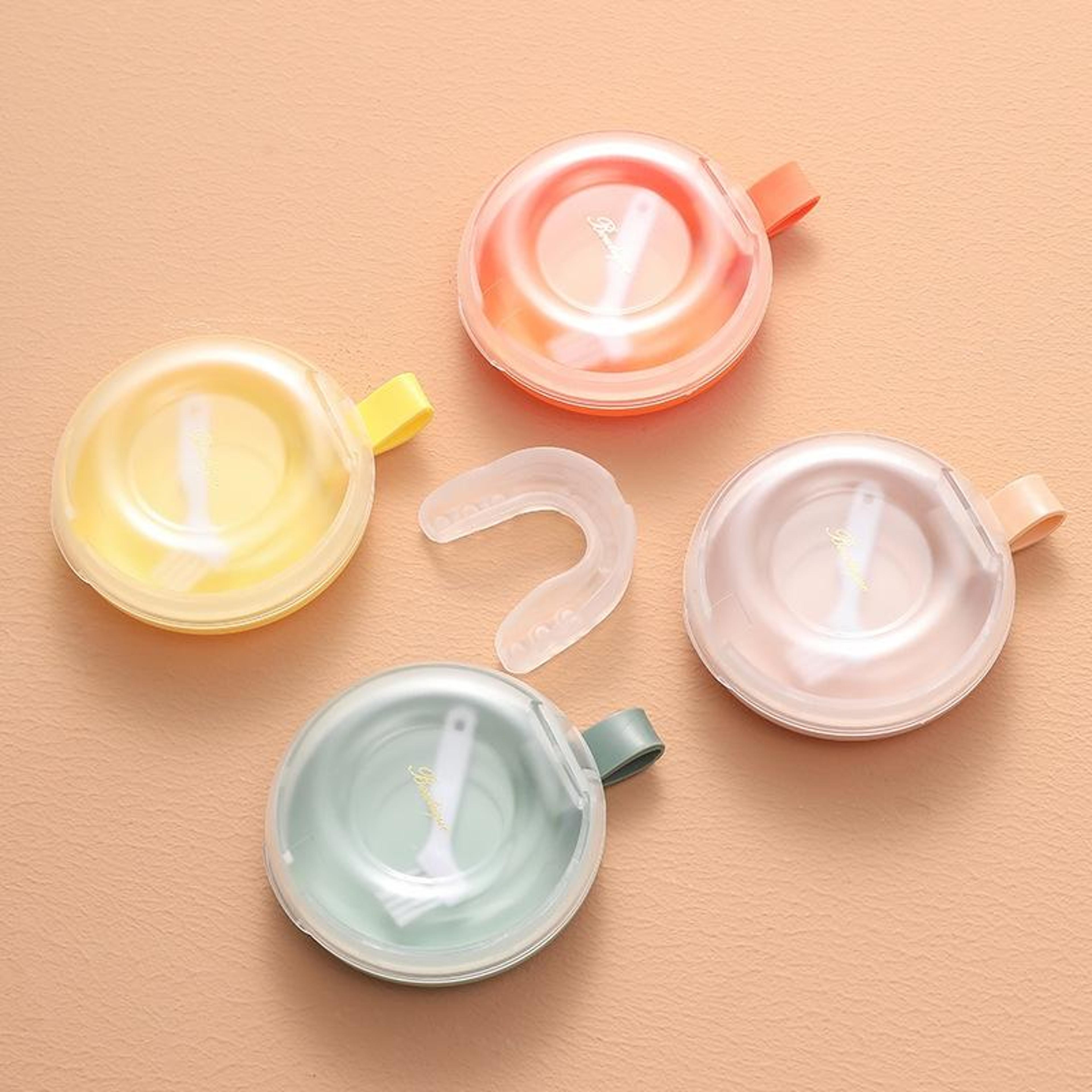portable denture case with silicone seal travel retainer case orthodontic storage box