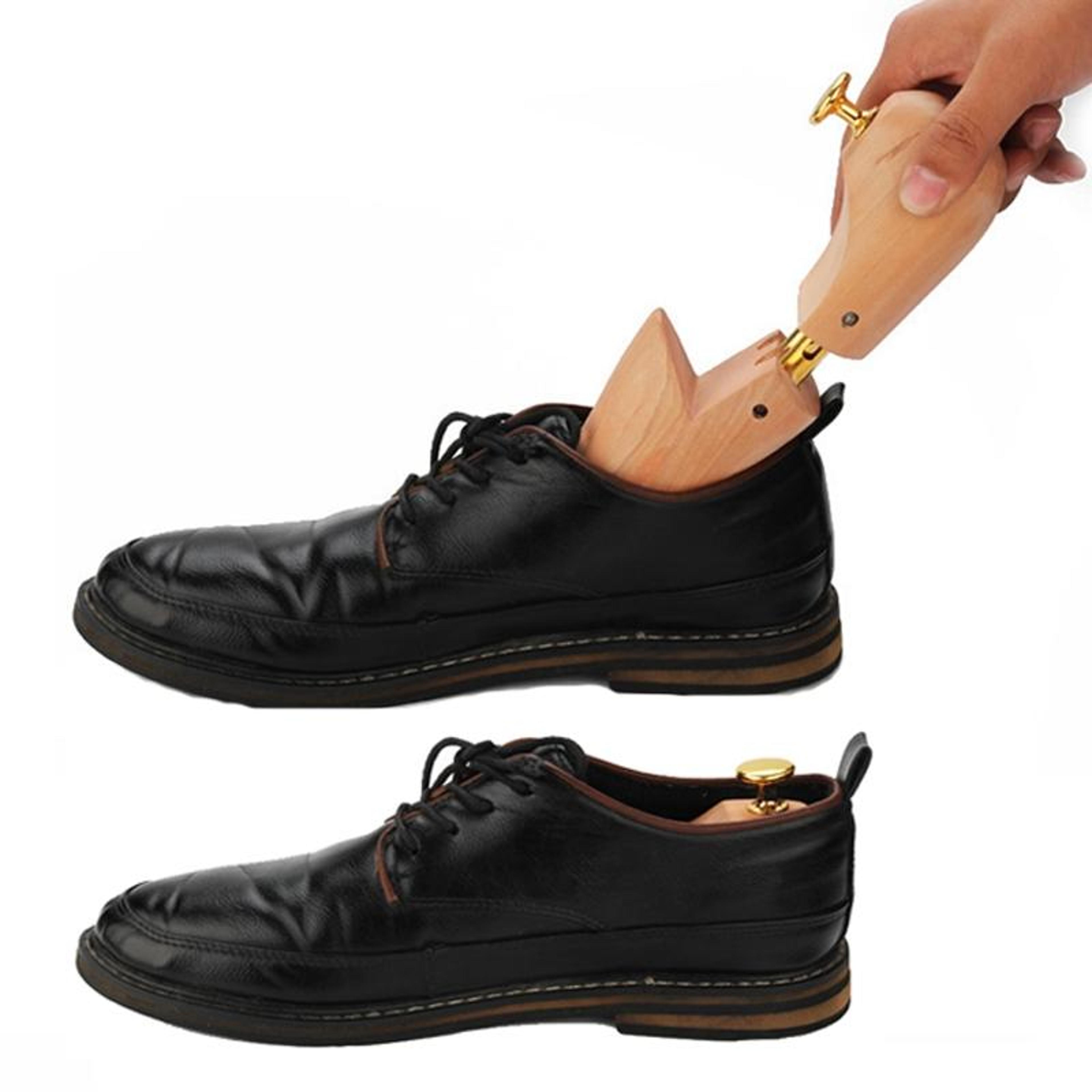adjustable wooden shoe stretcher for leather shoes anti wrinkle shoe expander