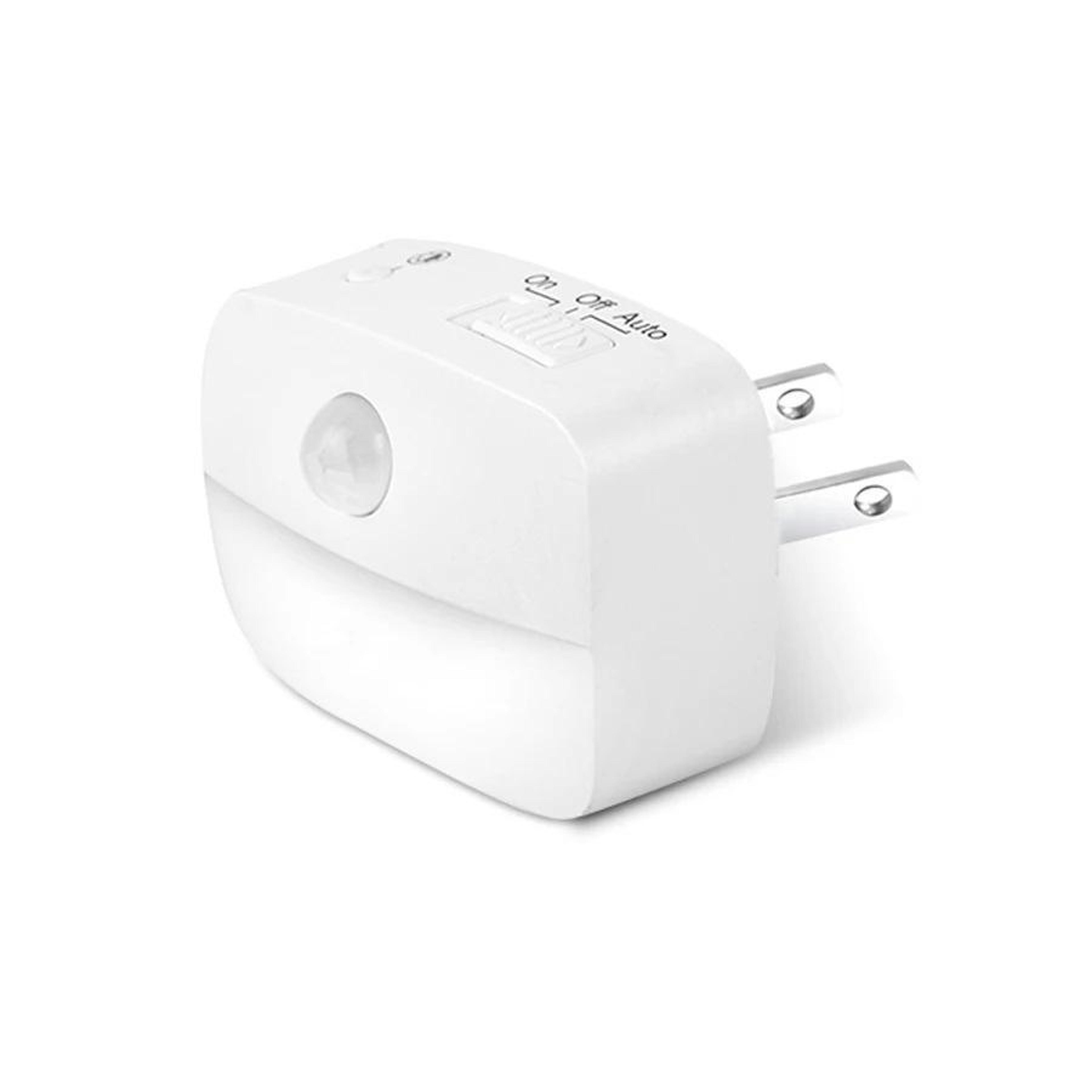 smart motion sensor night light plug-in with 3 color modes & dimmable led for hallway bedroom
