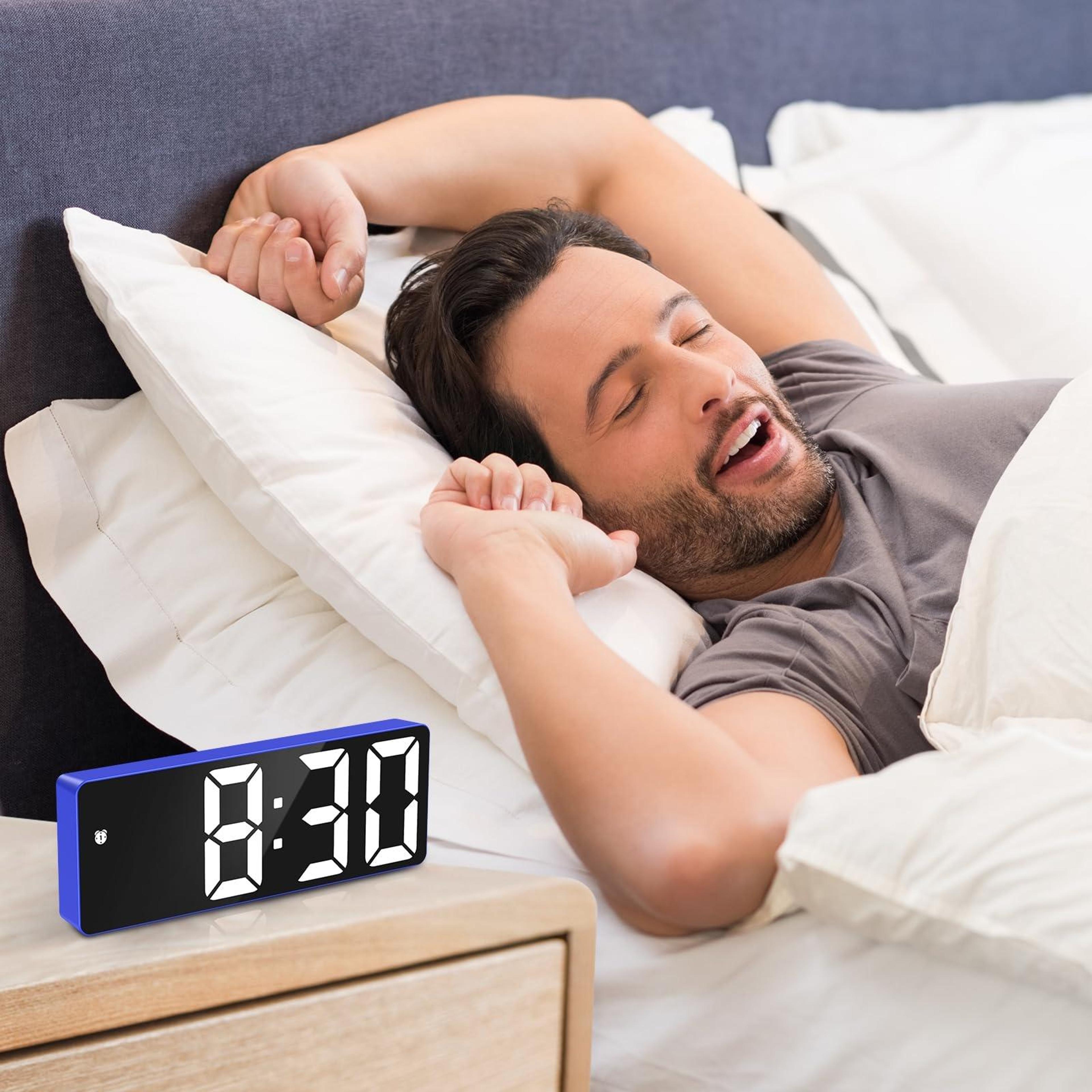 smart led alarm clock with auto dimming display and sound control night mode