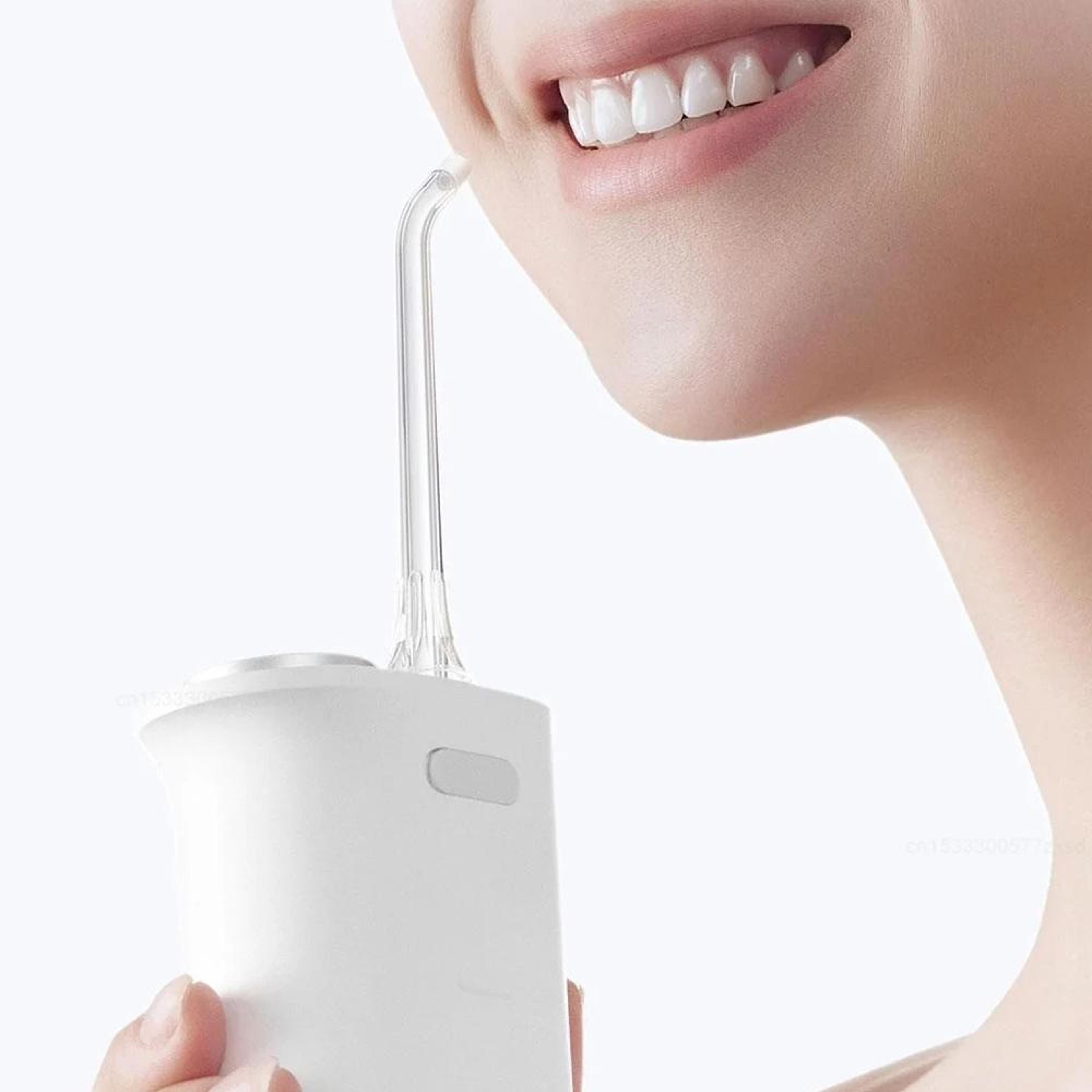 portable water flosser oral irrigator with 4 cleaning modes & 200ml tank