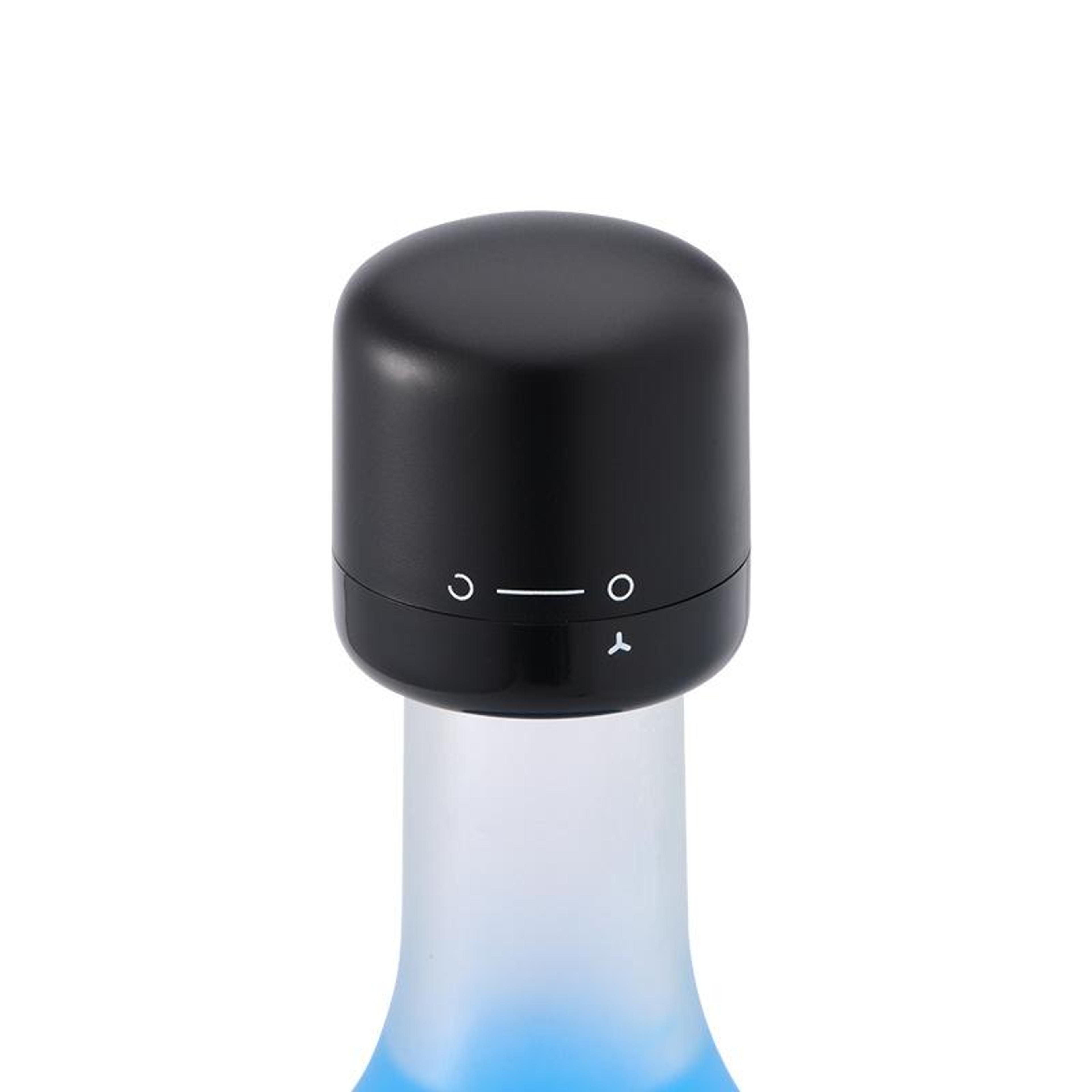 vacuum wine bottle stopper with silicone seal and dust proof freshness lock