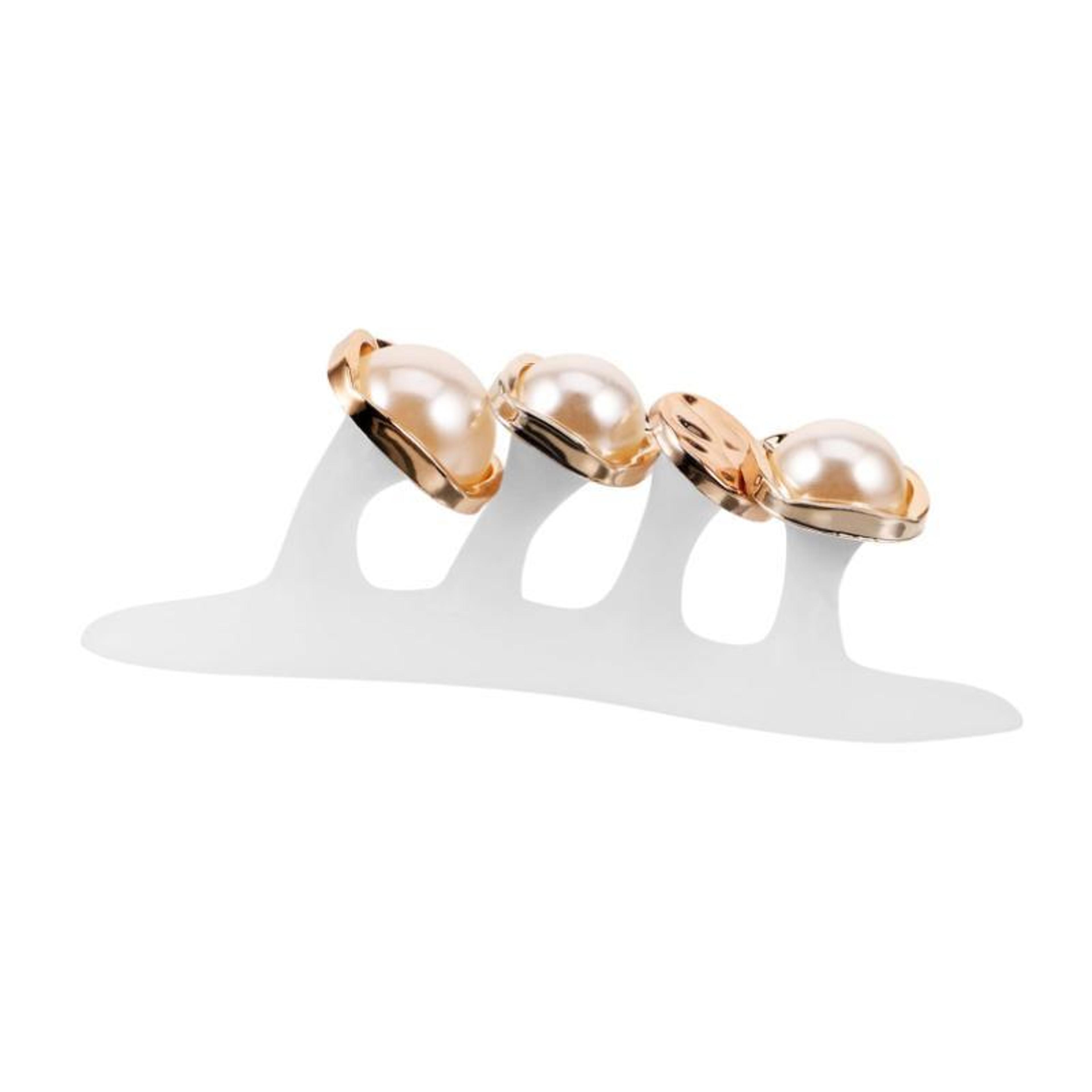 pearl comfort silicone toe separators for pedicure and nail polish application
